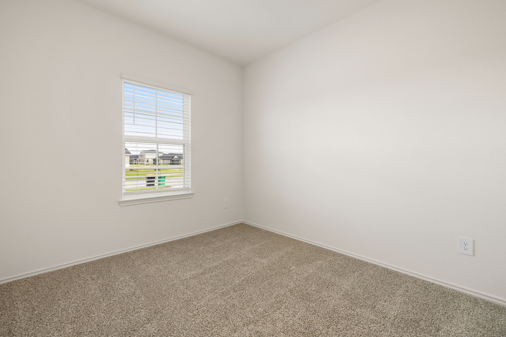 31007 Delamere Turn Trail Property Photo 16