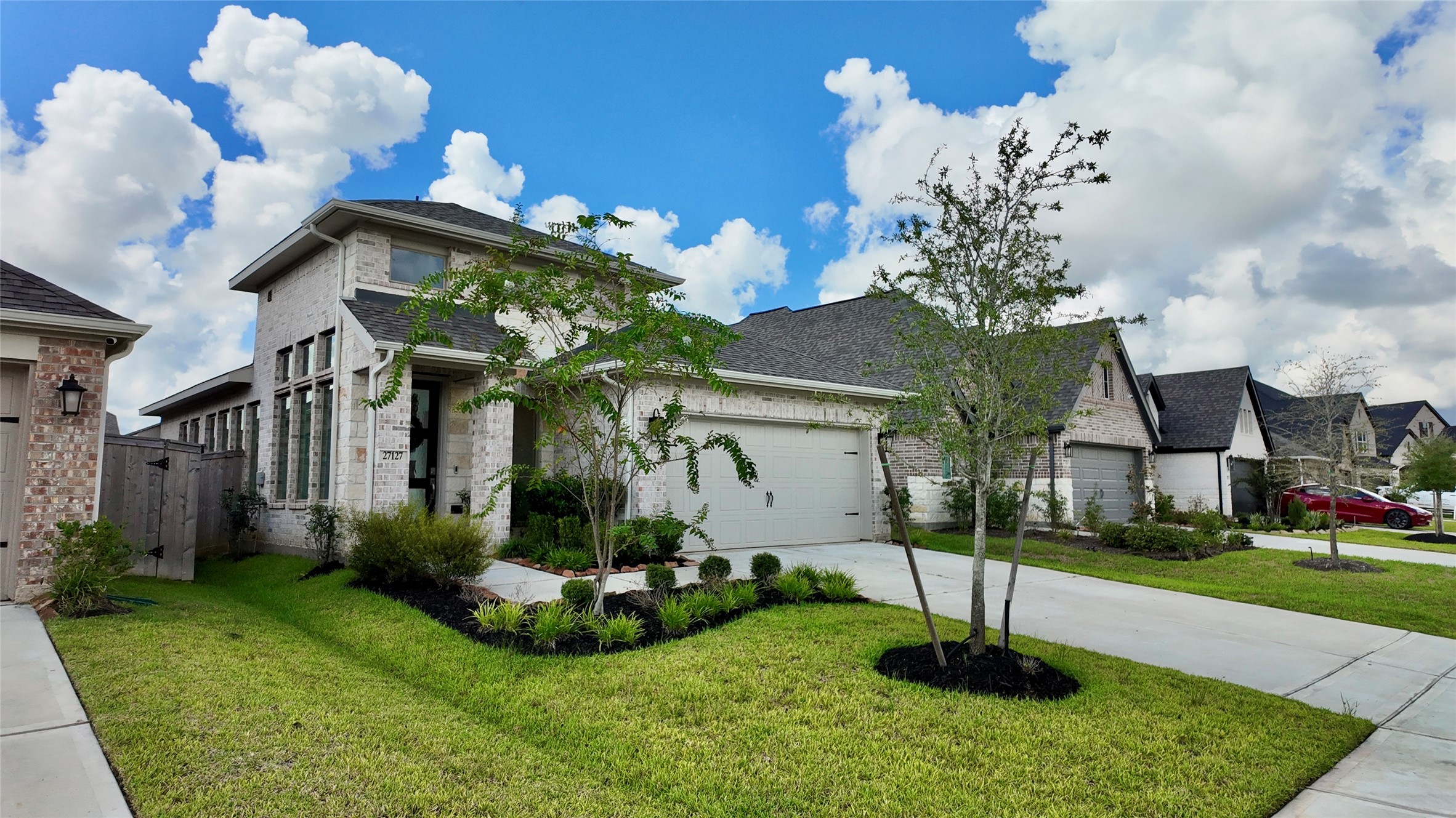 27127 Cutleaf Daisy Court Property Photo 3