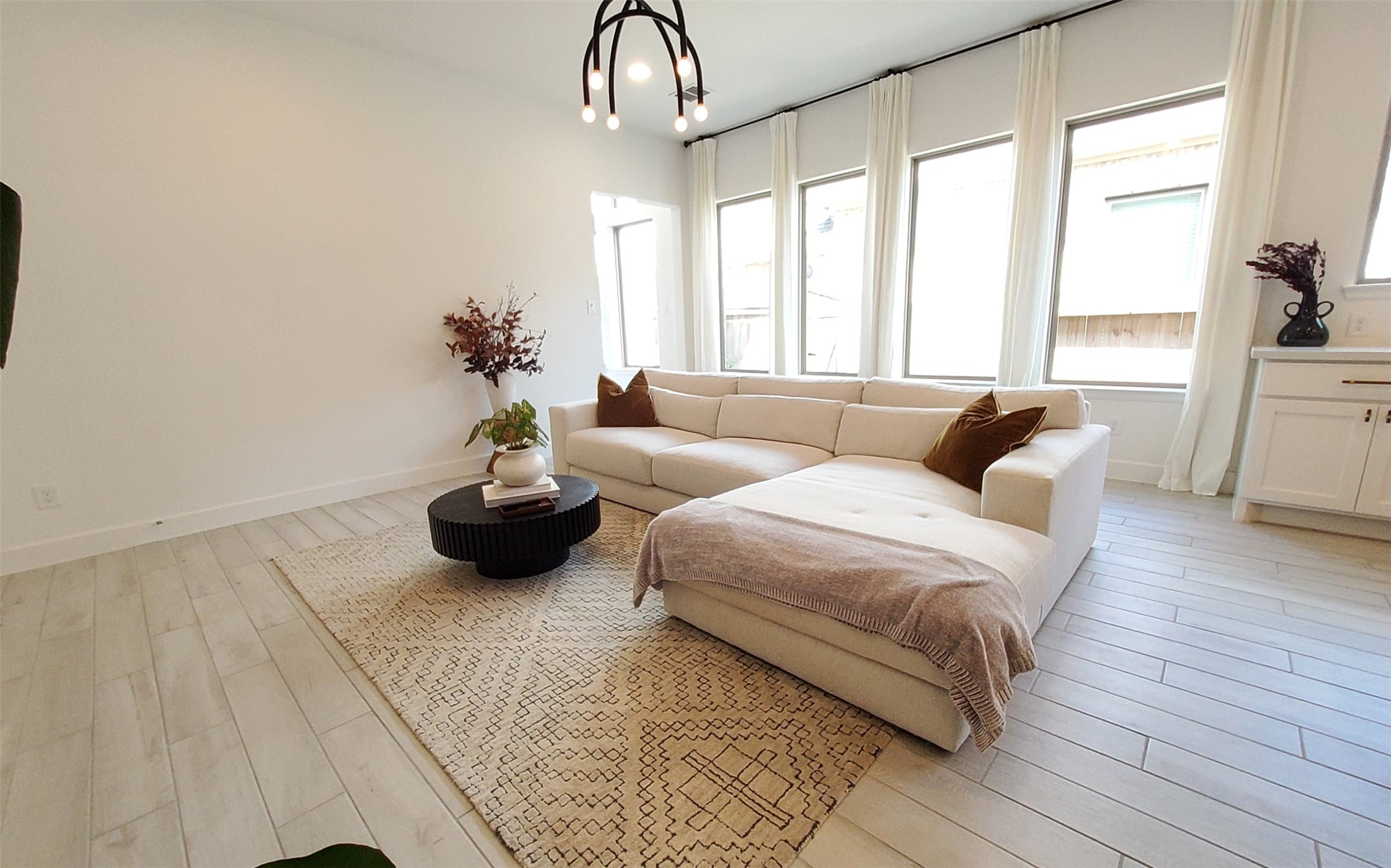 27127 Cutleaf Daisy Court Property Photo 18