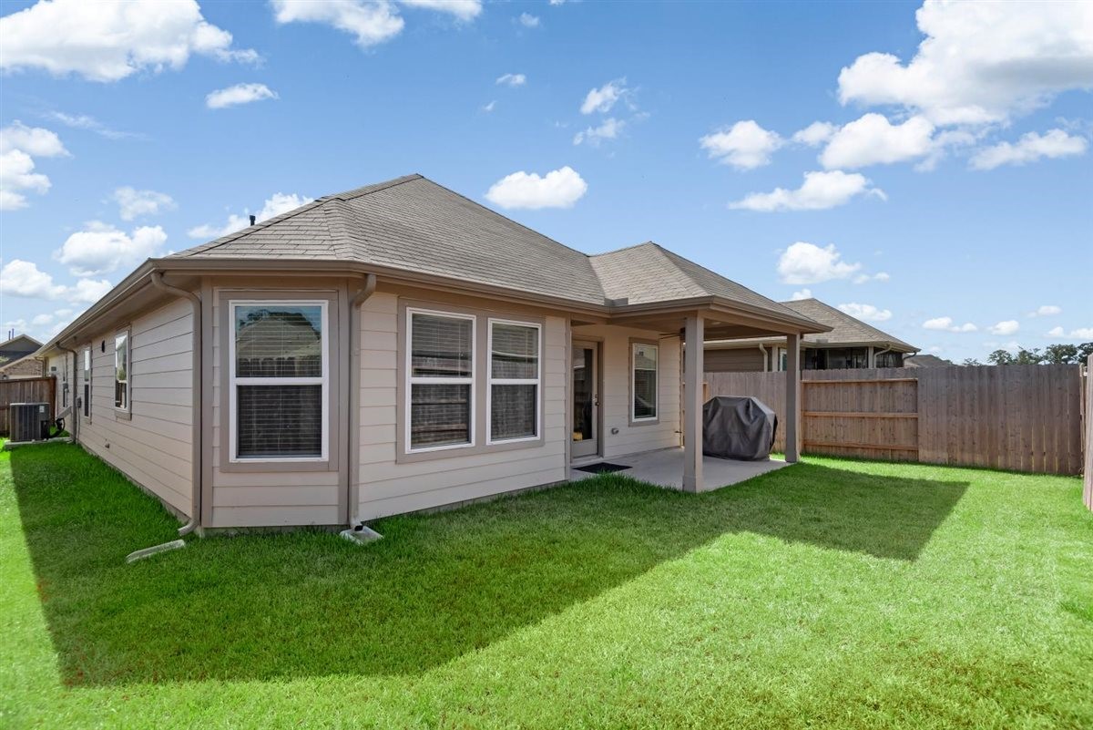 17230 Black Ash Court Property Photo 25