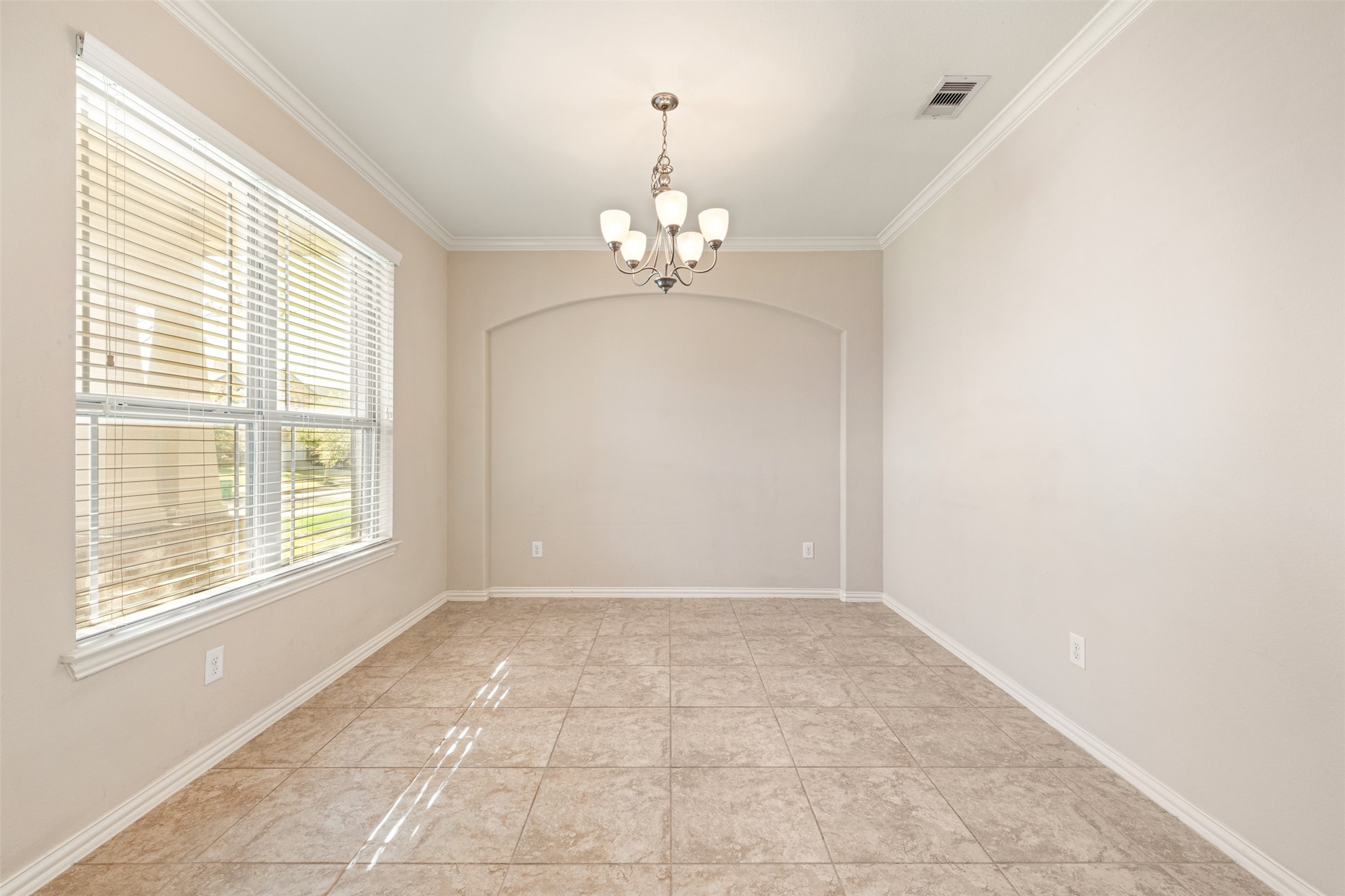 20606 Cactus Lake Lane Property Photo 6