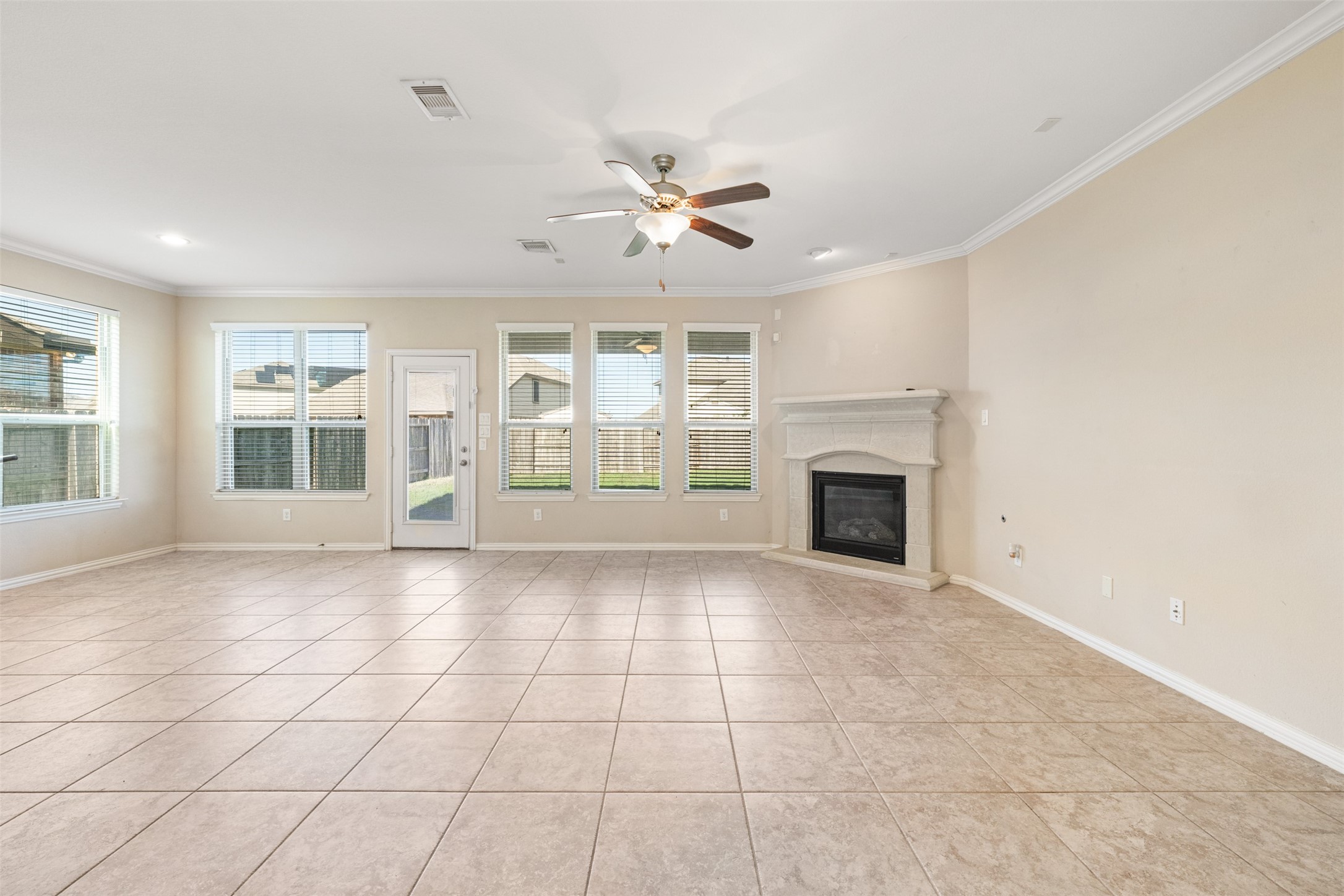 20606 Cactus Lake Lane Property Photo 10