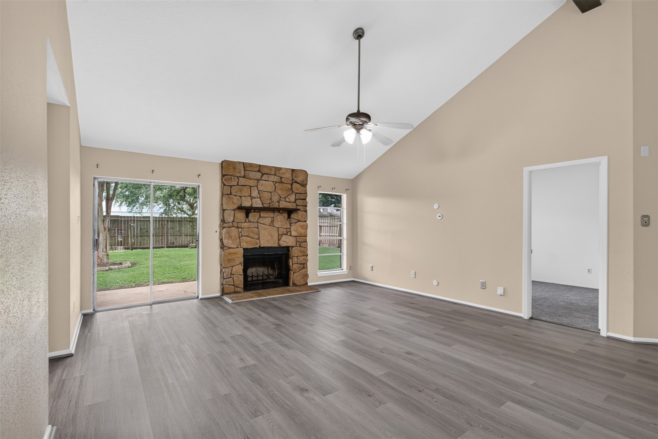 14338 Royal Hill Drive Property Photo 2