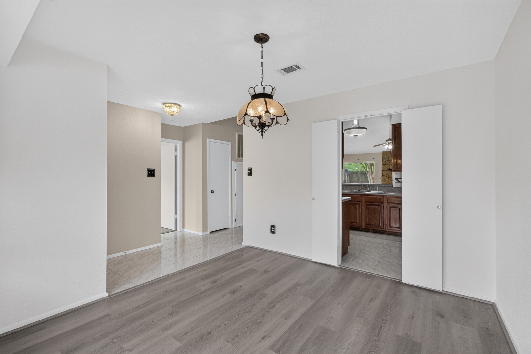 14338 Royal Hill Drive Property Photo 12