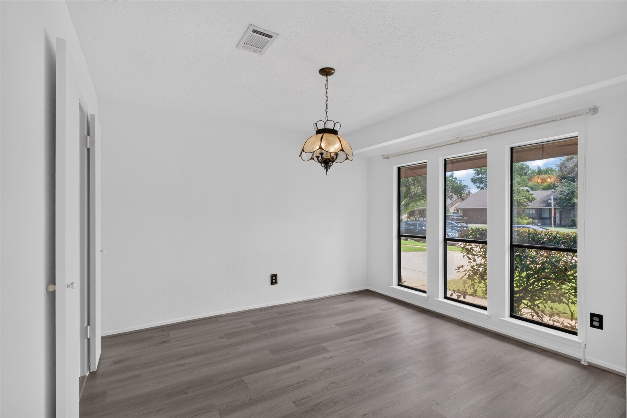 14338 Royal Hill Drive Property Photo 13