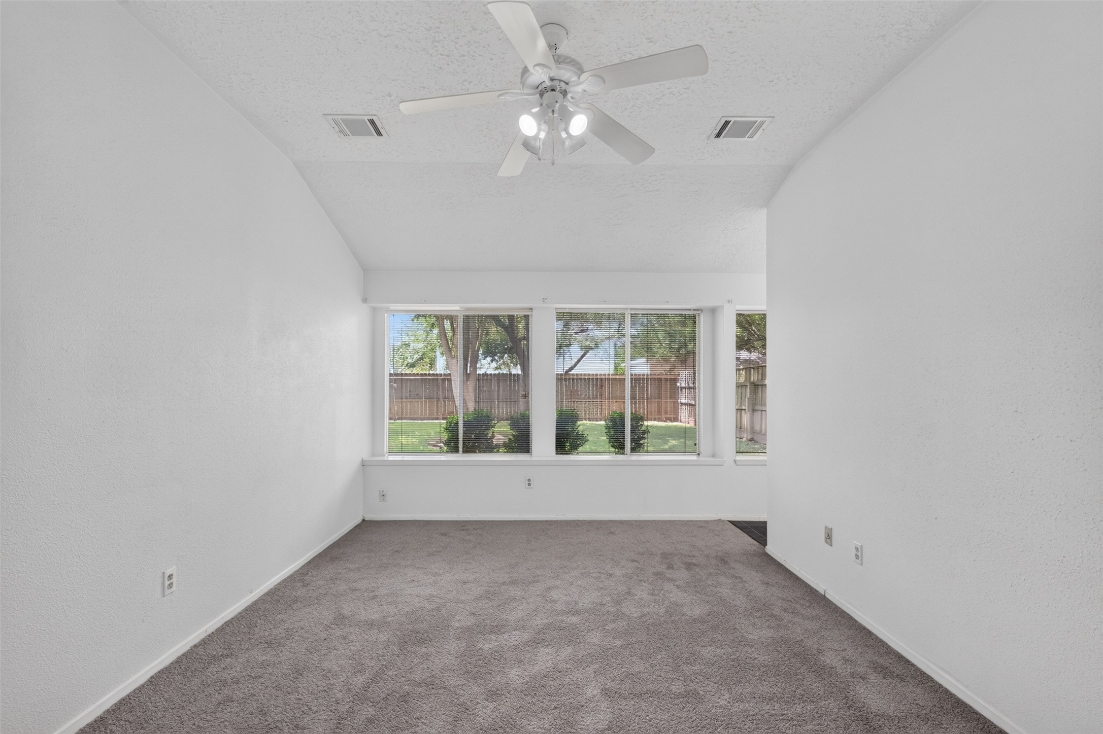 14338 Royal Hill Drive Property Photo 14