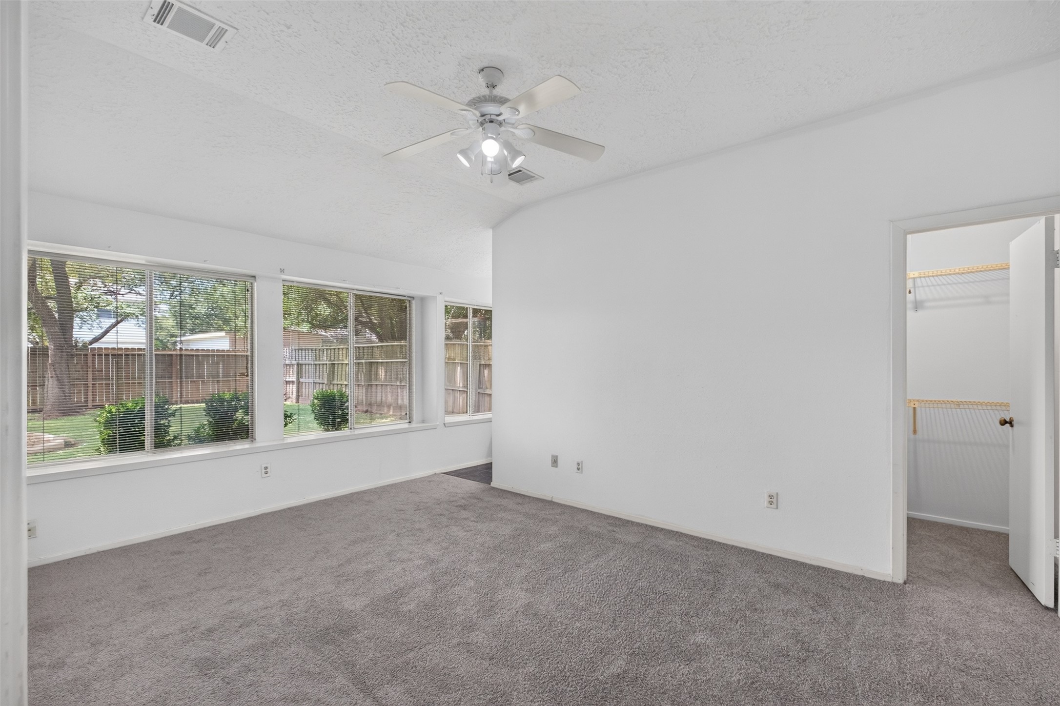 14338 Royal Hill Drive Property Photo 15