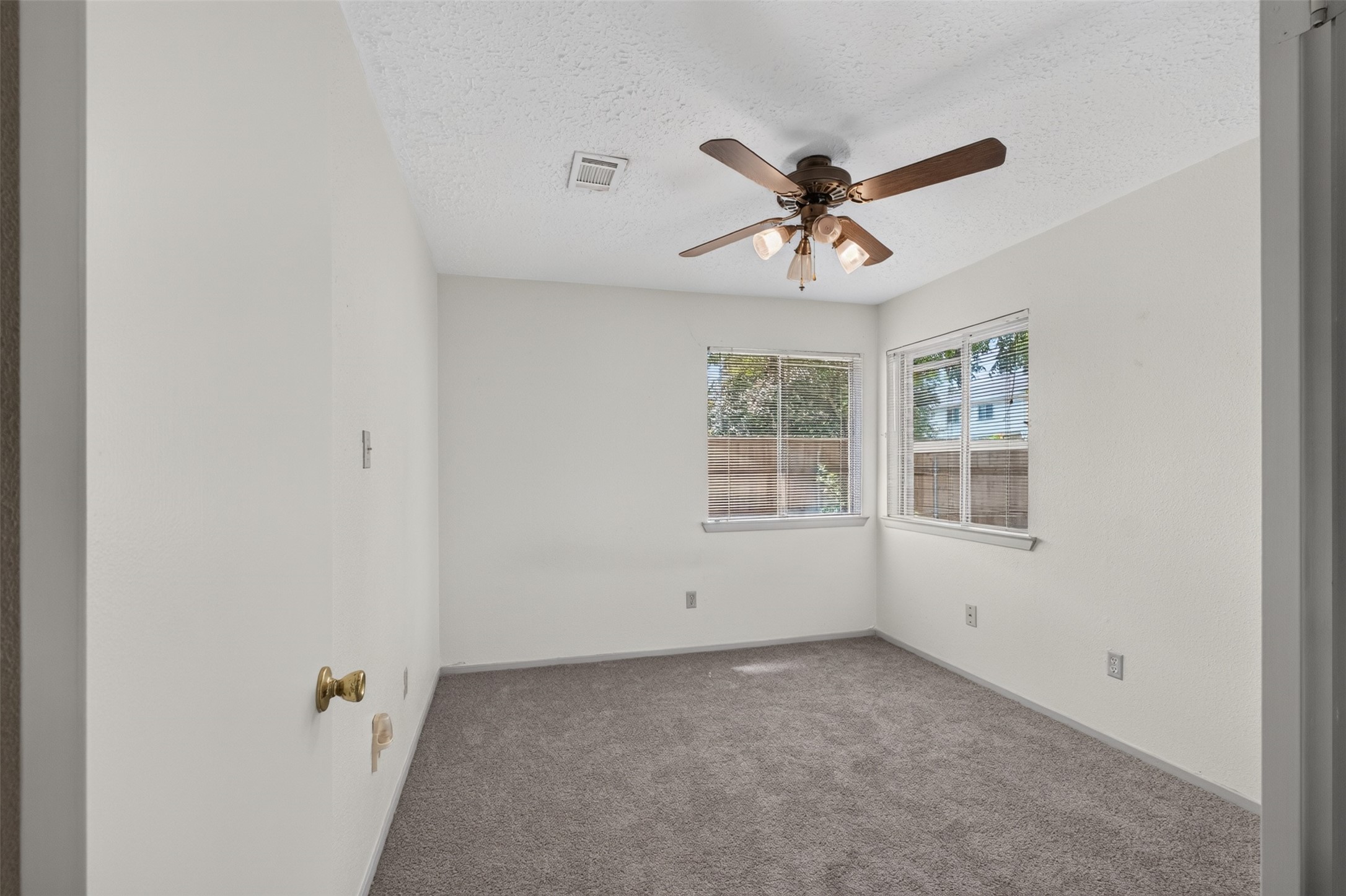 14338 Royal Hill Drive Property Photo 18