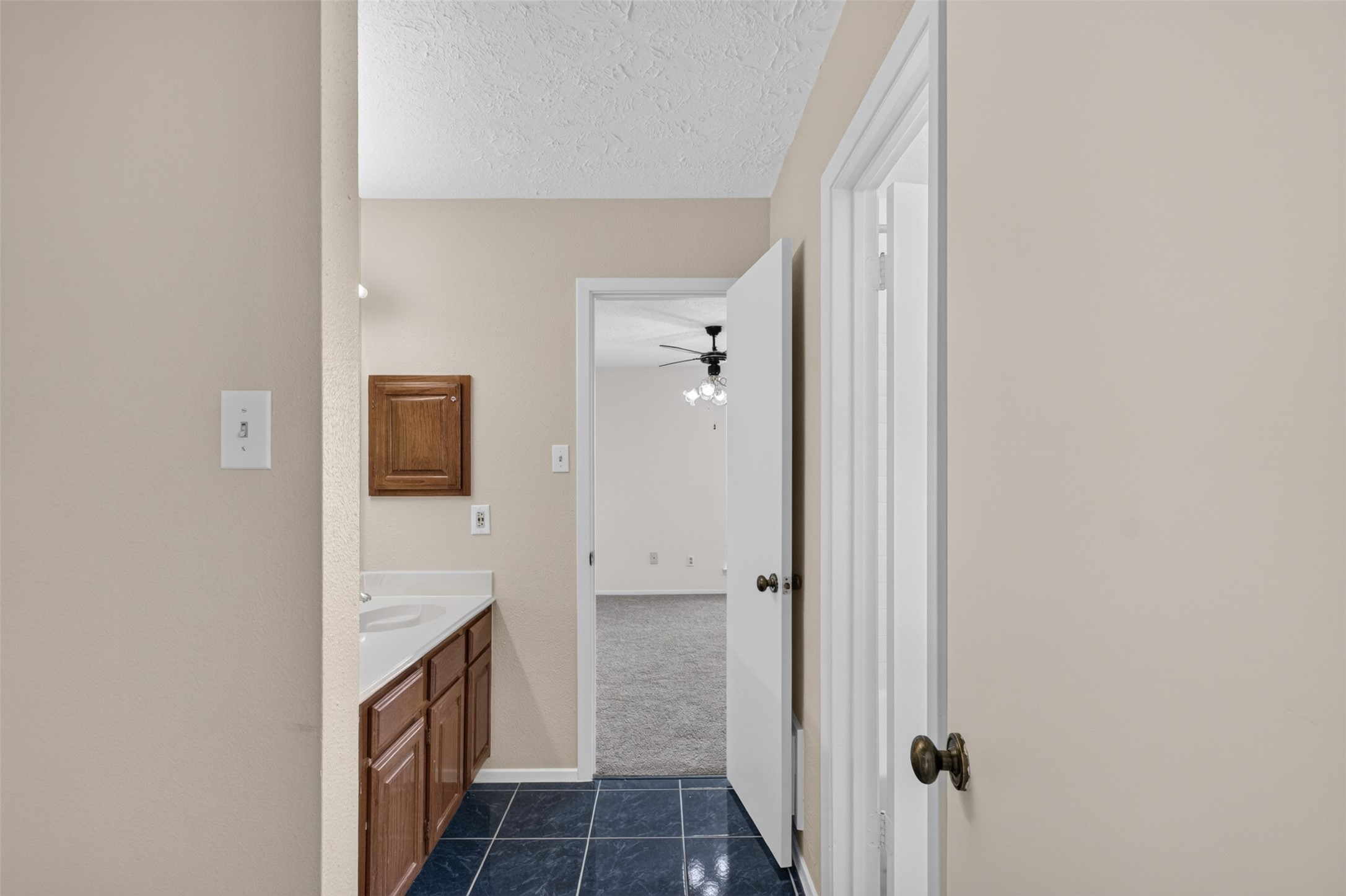 14338 Royal Hill Drive Property Photo 26