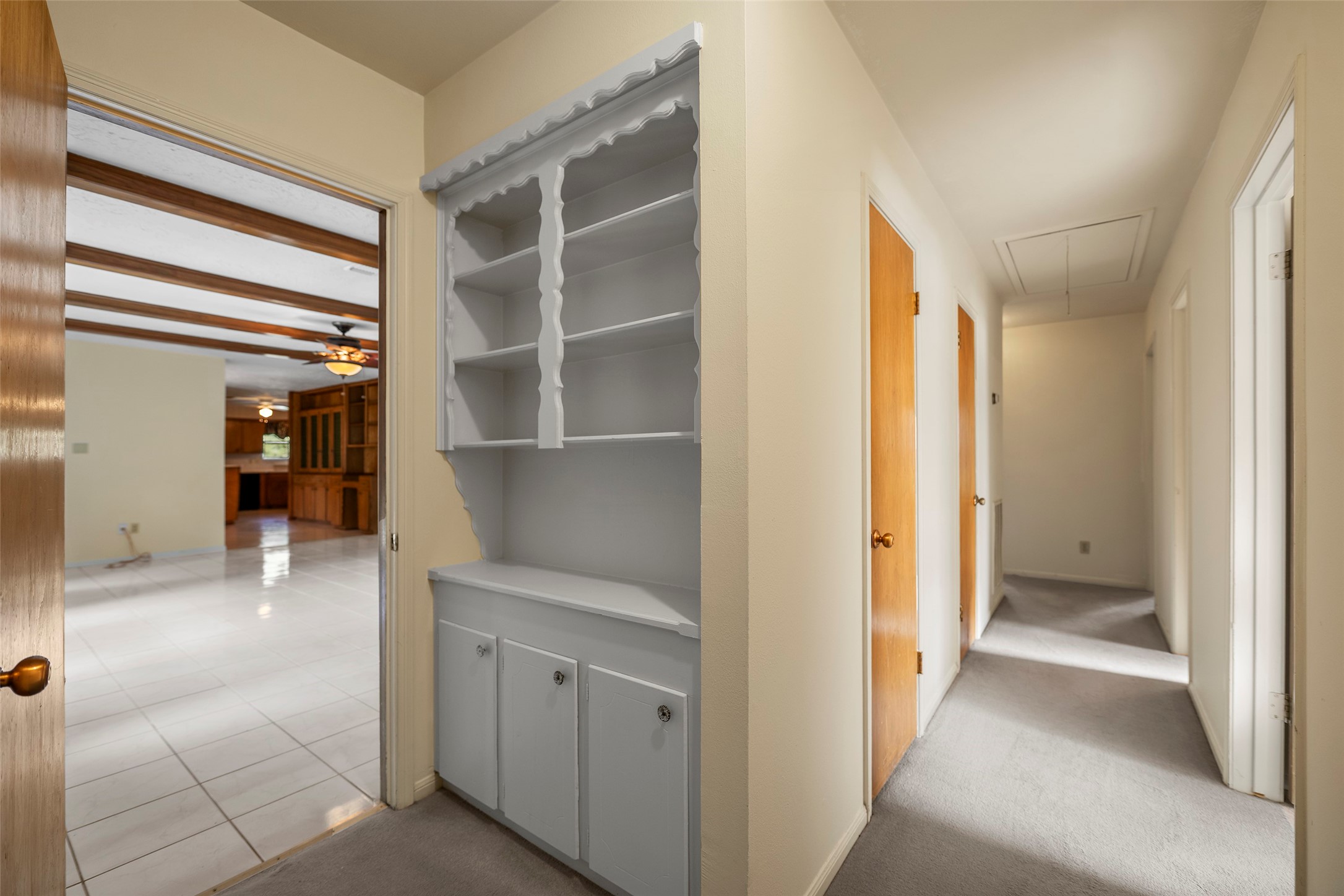 1102 Doral Lane Property Photo 14