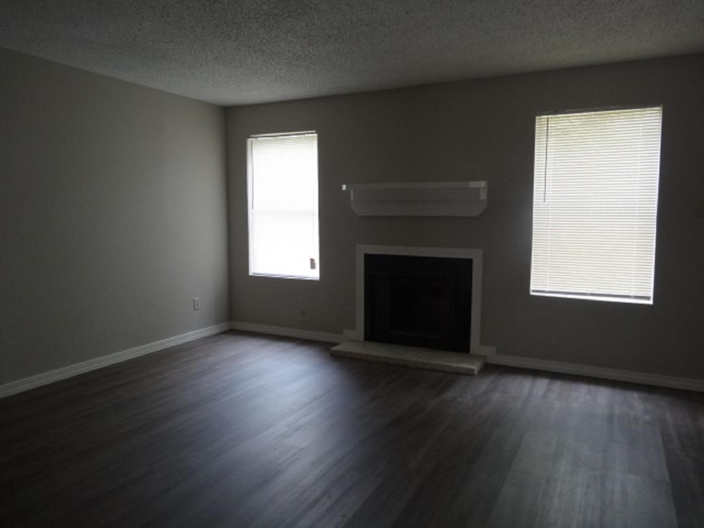15521 Weldon Drive Property Photo 9