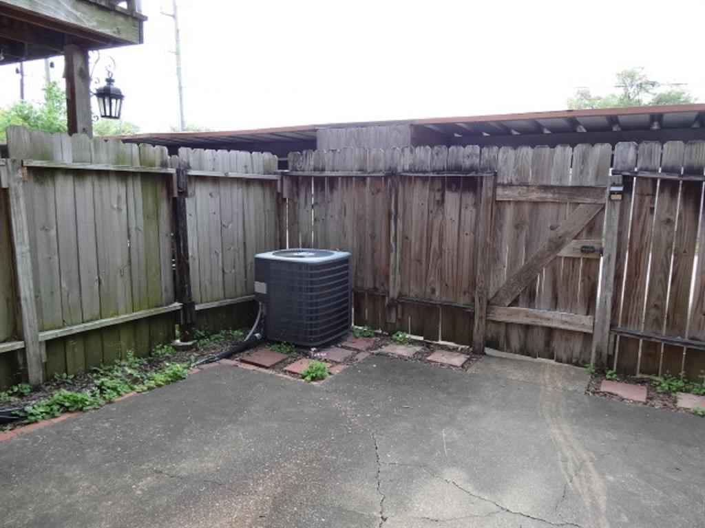 15521 Weldon Drive Property Photo 13