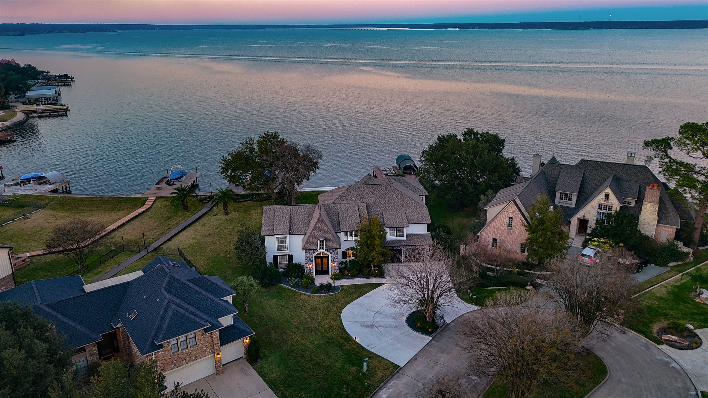 11706 Edgewater Court Property Photo 46