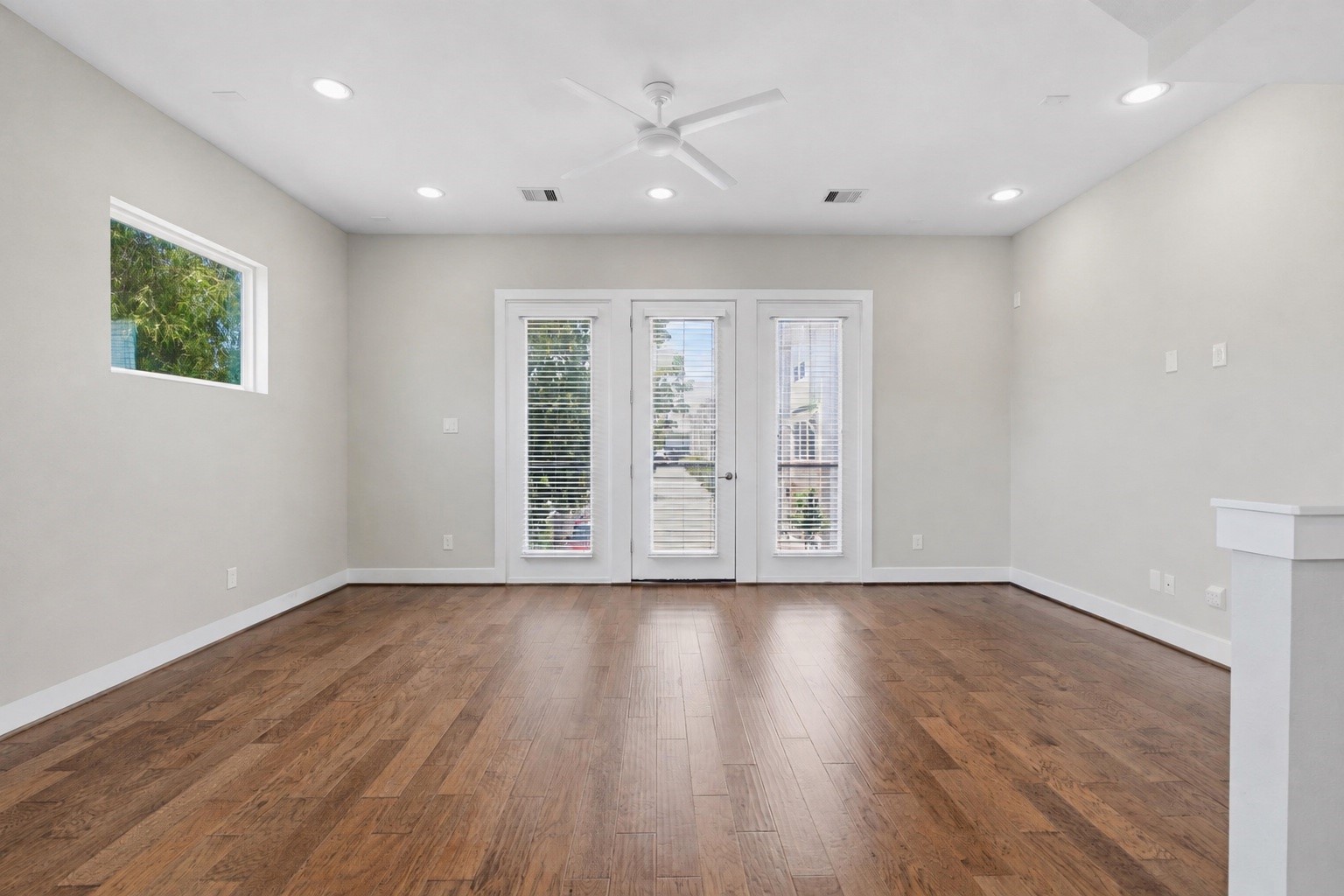 2102 Bello Amanecer Lane Property Photo 6