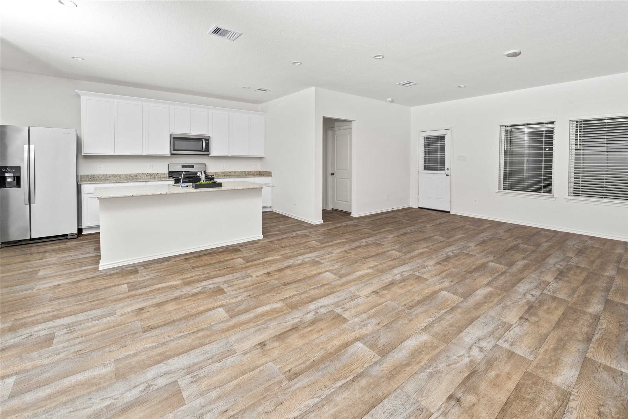 4227 Bedwyn Bay Dr Property Photo 4