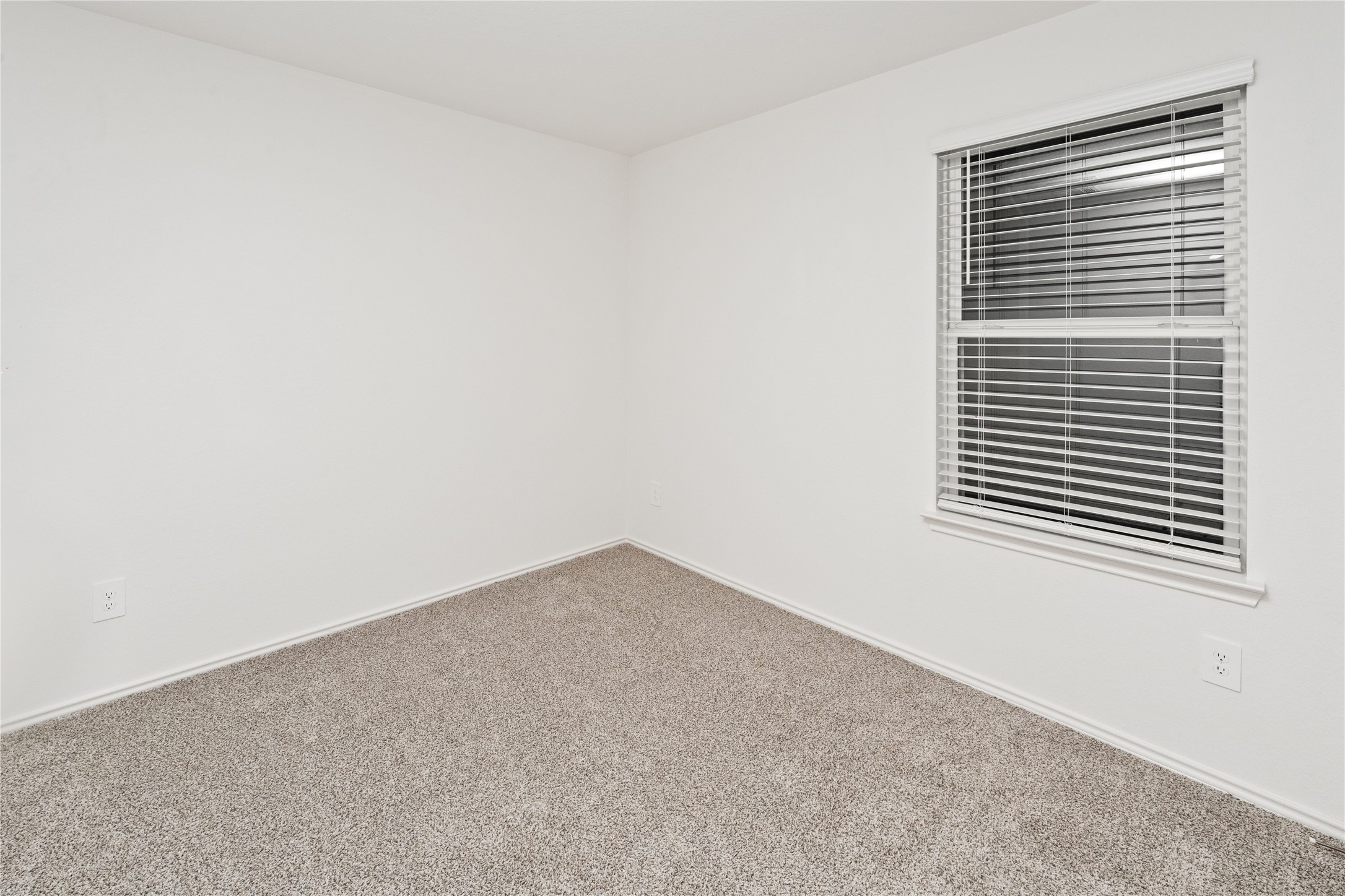 4227 Bedwyn Bay Dr Property Photo 9