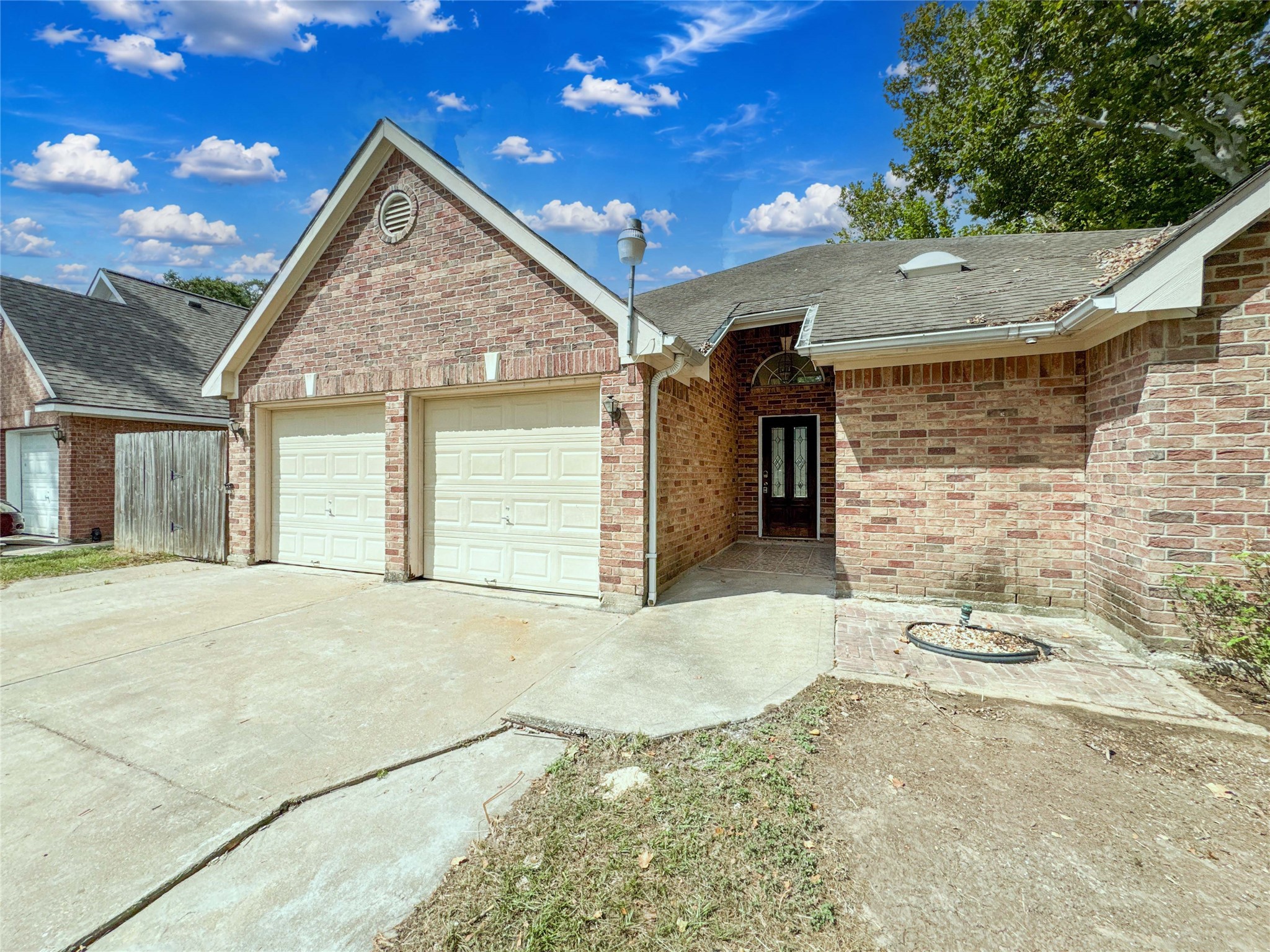 11114 Kirwin Lane Property Photo 4