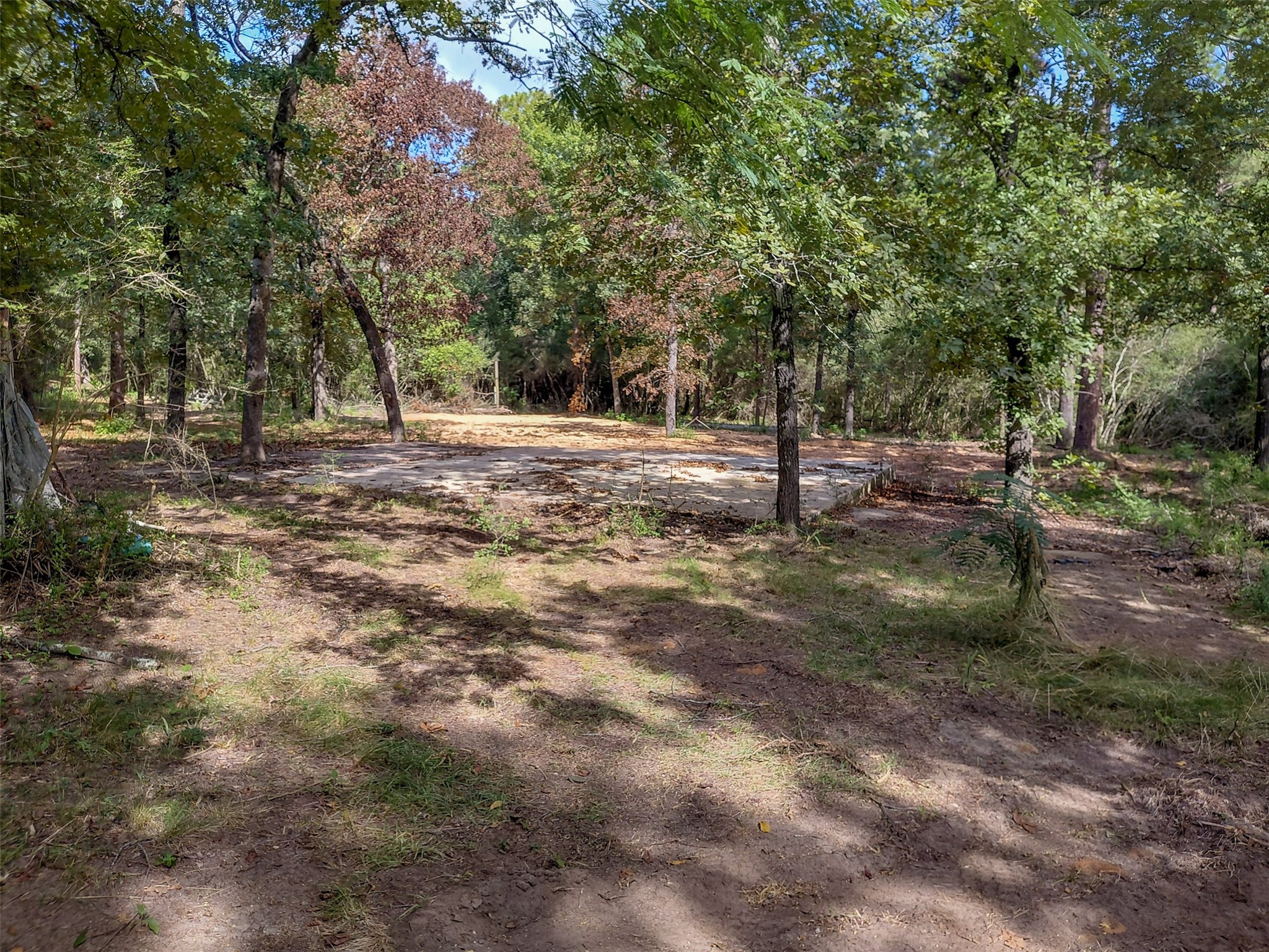 230 Private Road 8305 Property Photo 1