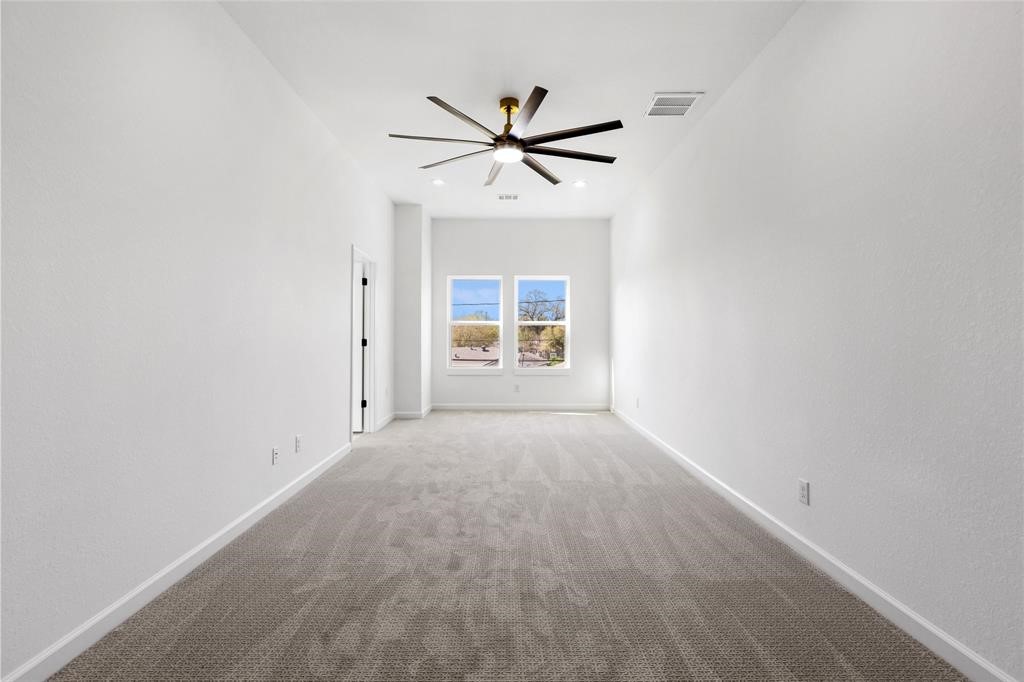 7330 Saint Lo Road B Property Photo 16