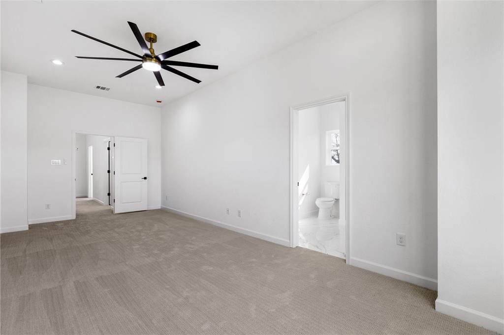 7330 Saint Lo Road B Property Photo 20