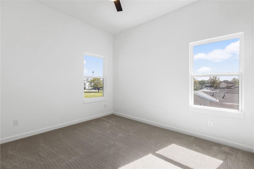 7330 Saint Lo Road B Property Photo 21