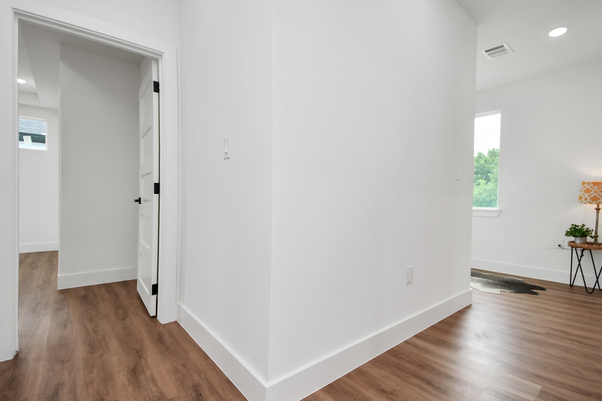 235 B Julia St Street B Property Photo 26