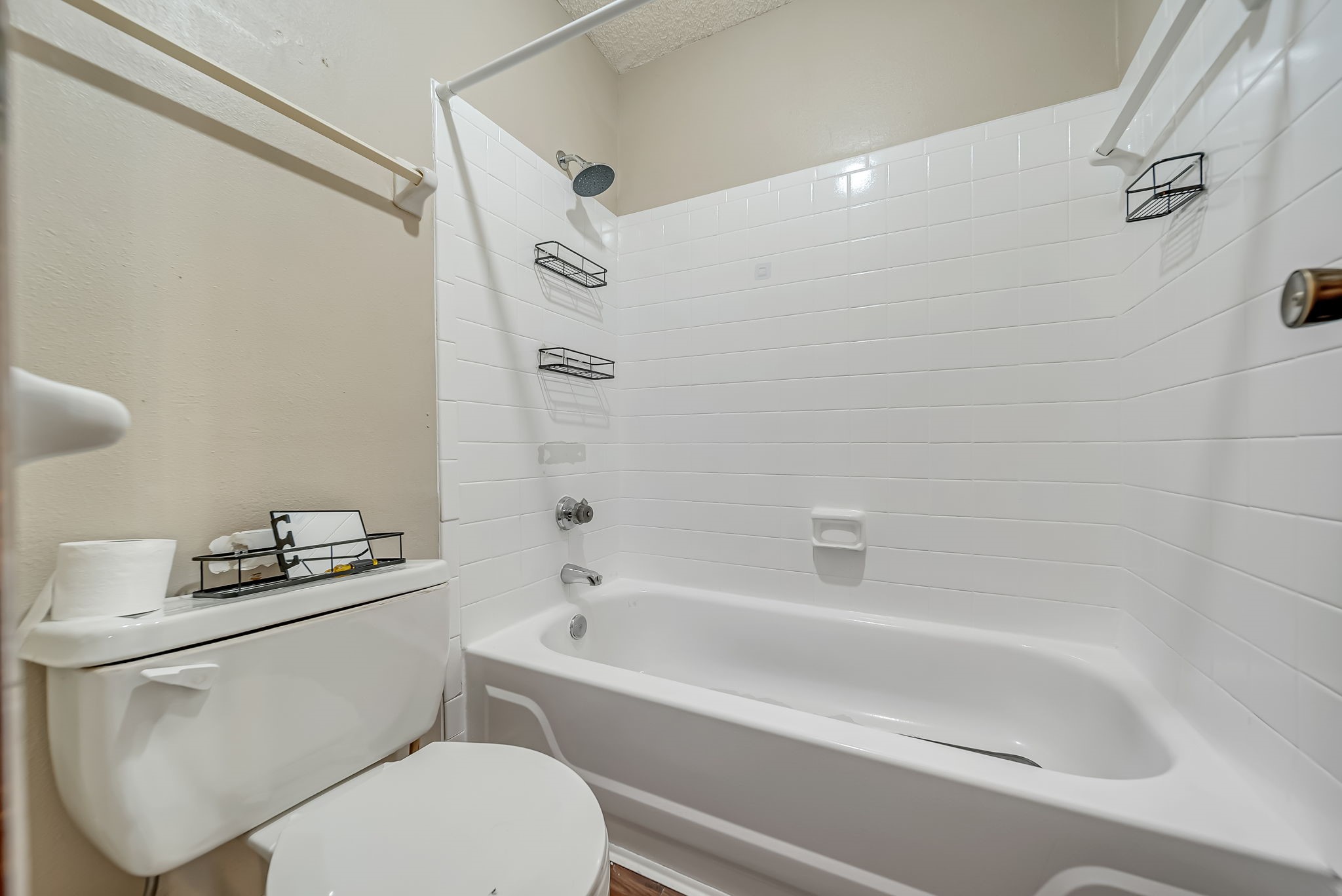 2501 Gulf Freeway 256d Property Photo 3