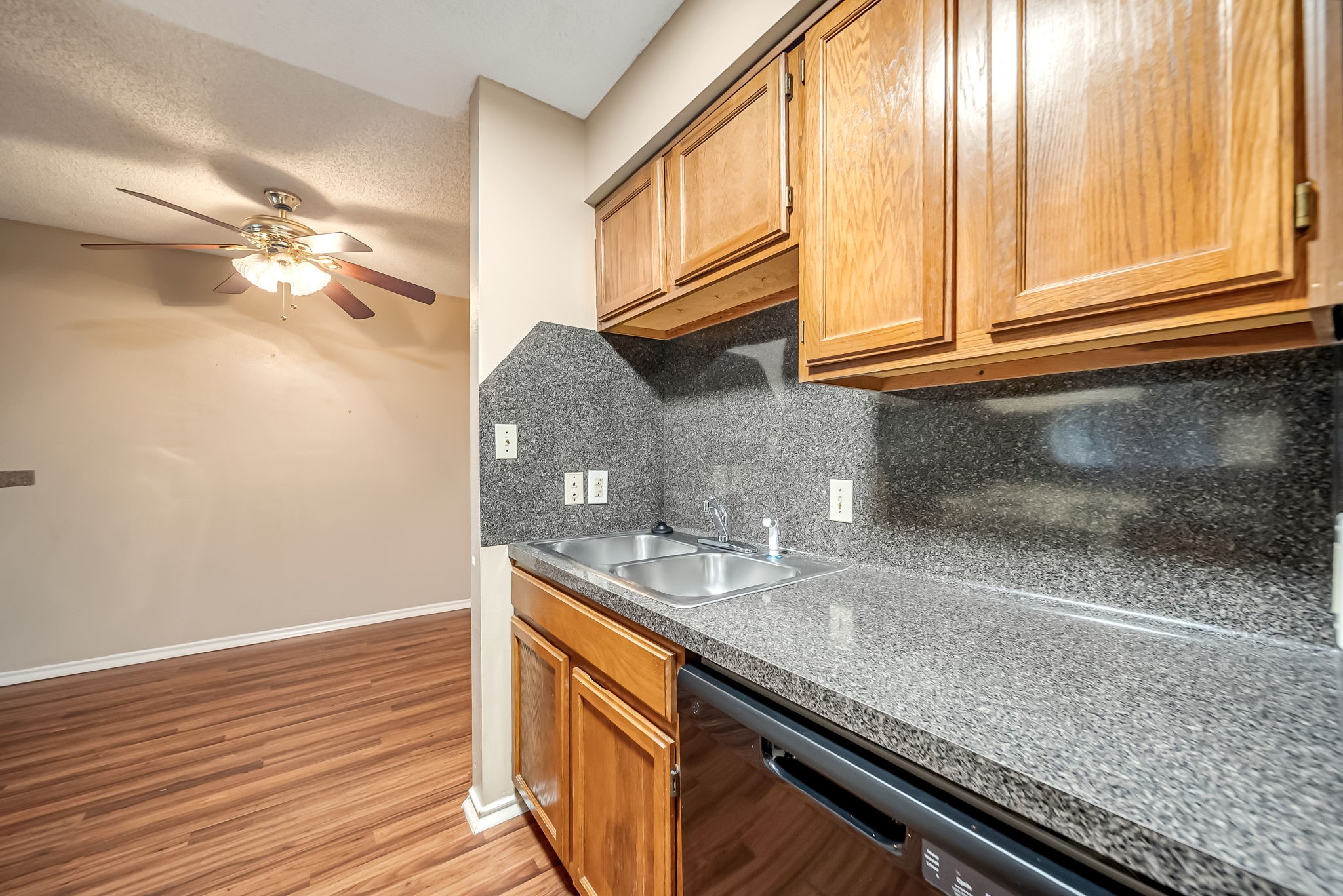 2501 Gulf Freeway 256d Property Photo 23