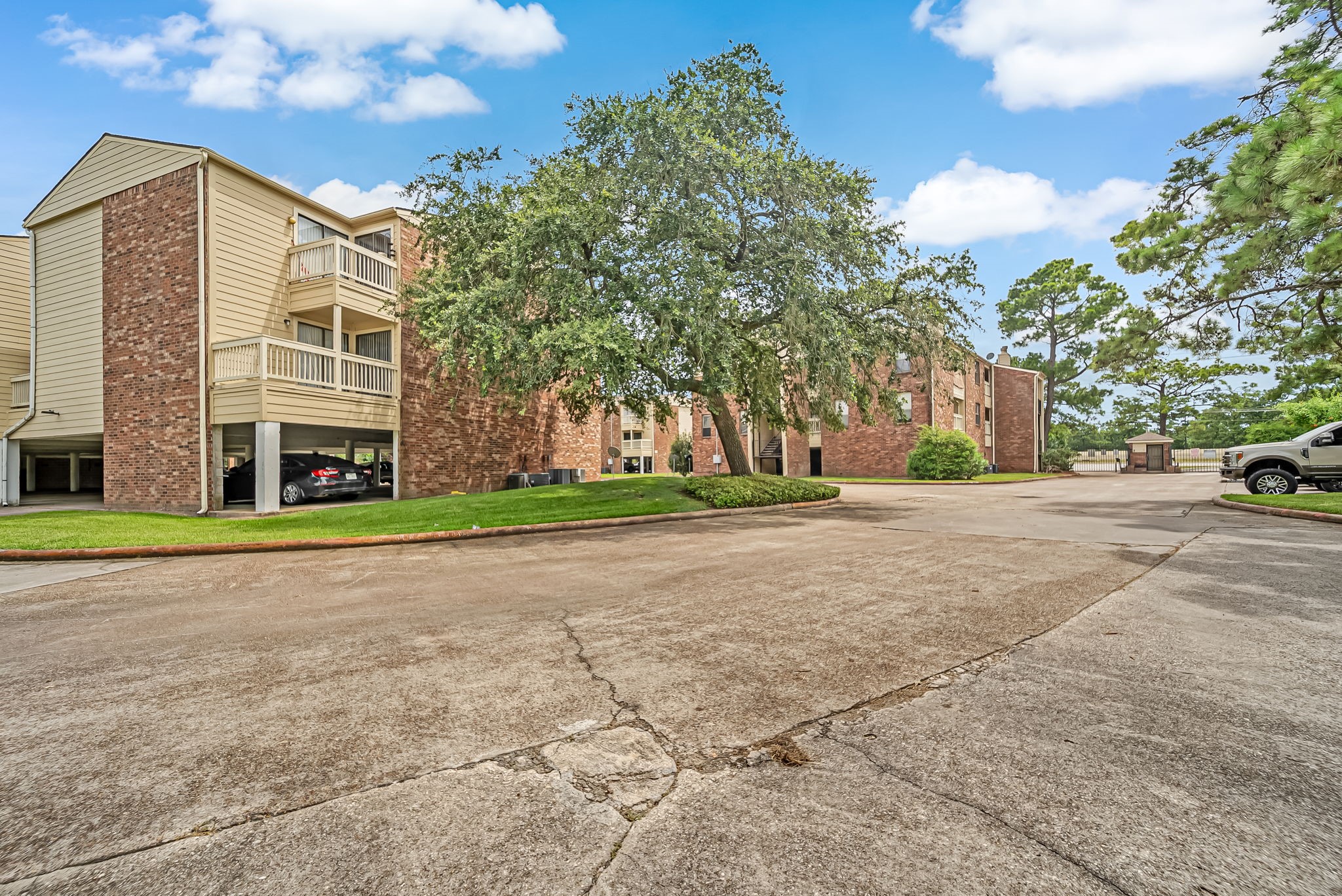 2501 Gulf Freeway 256d Property Photo 31