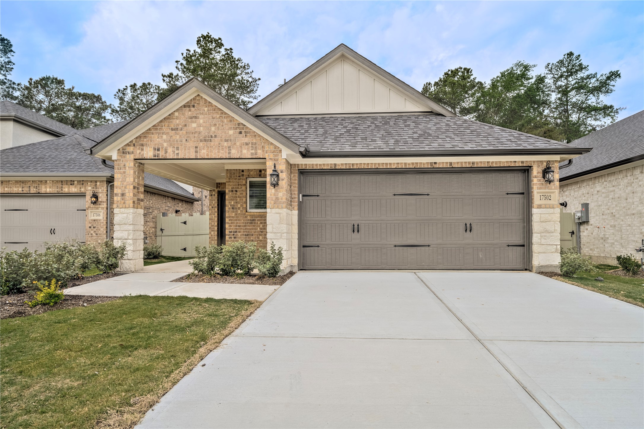17502 Rosette Grass Drive Property Photo 1