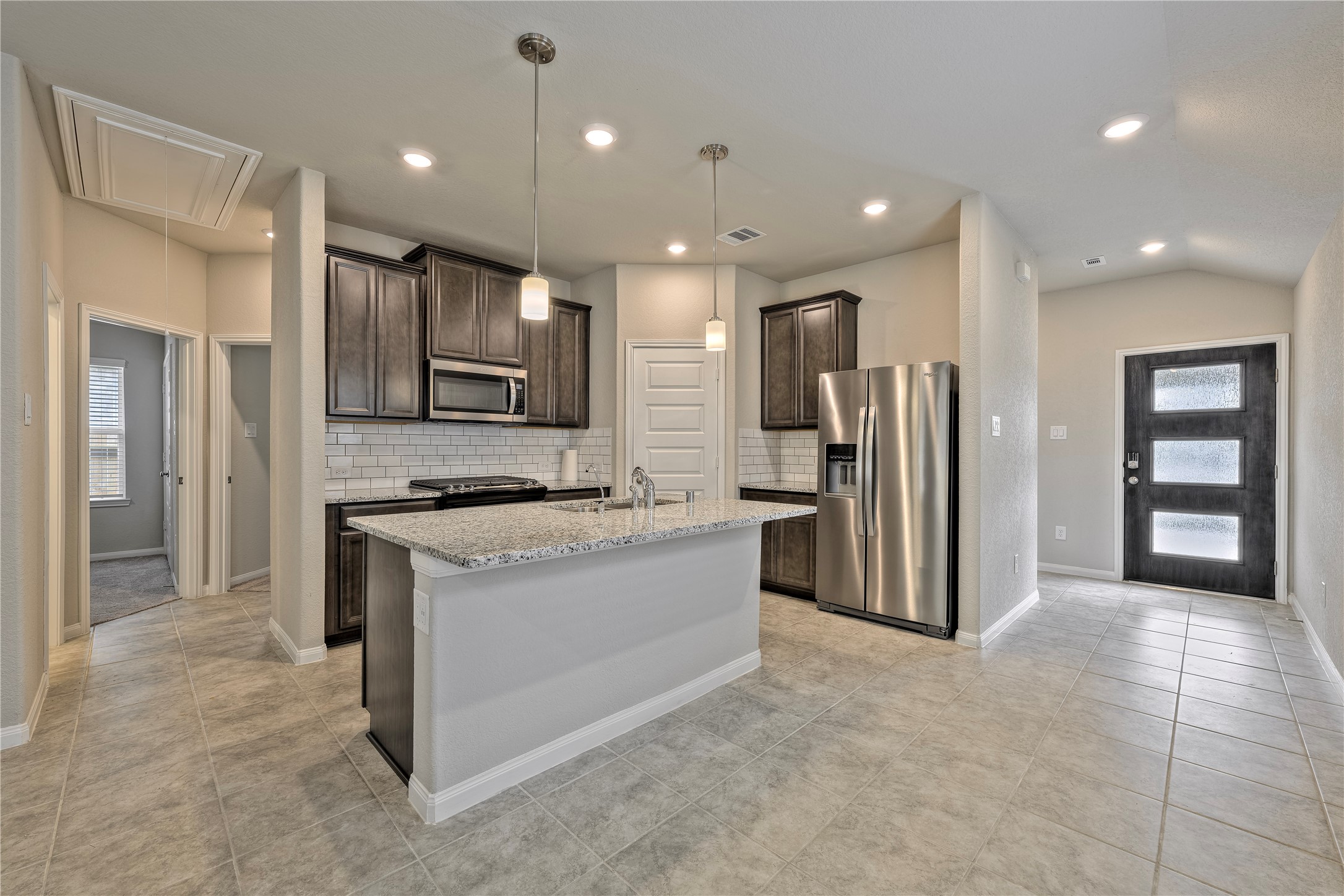 17502 Rosette Grass Drive Property Photo 7