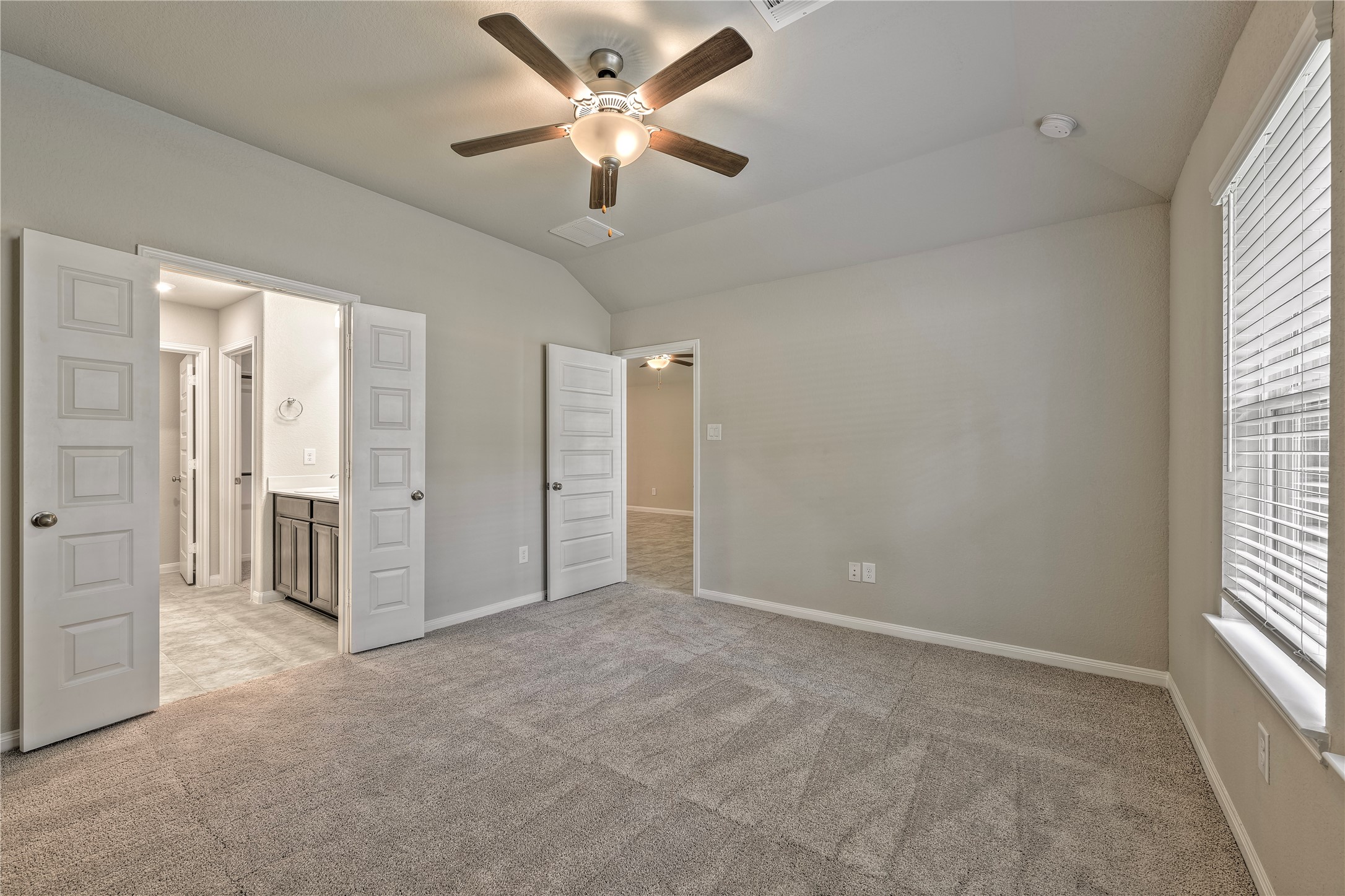 17502 Rosette Grass Drive Property Photo 16