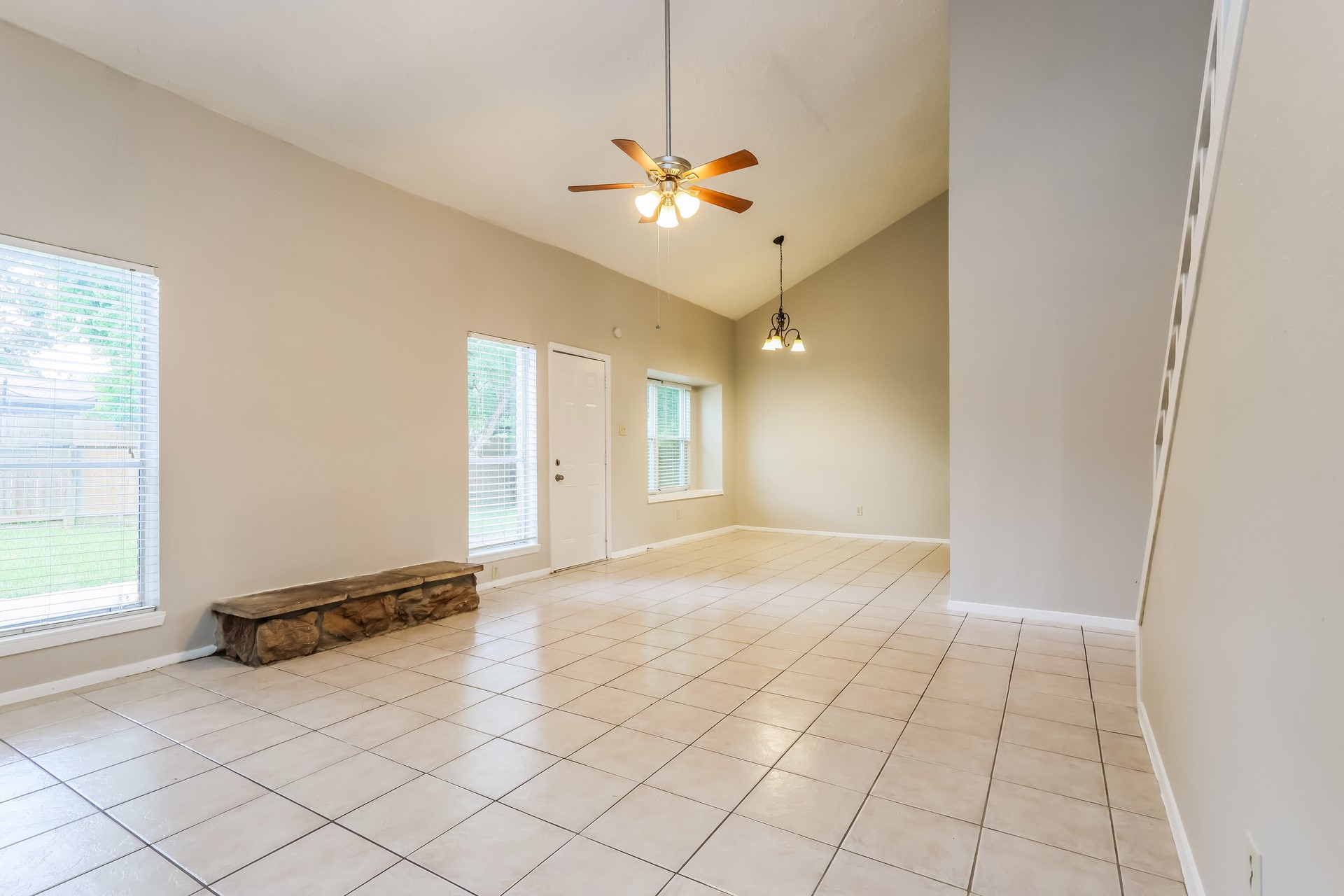 20102 Big Timber Drive Property Photo 4