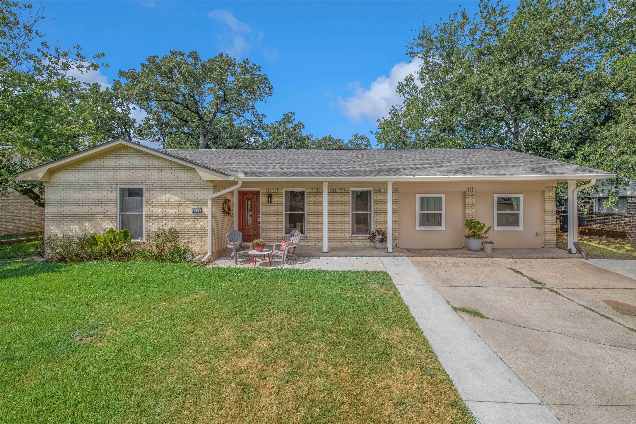 1204 Berkeley Street Property Photo
