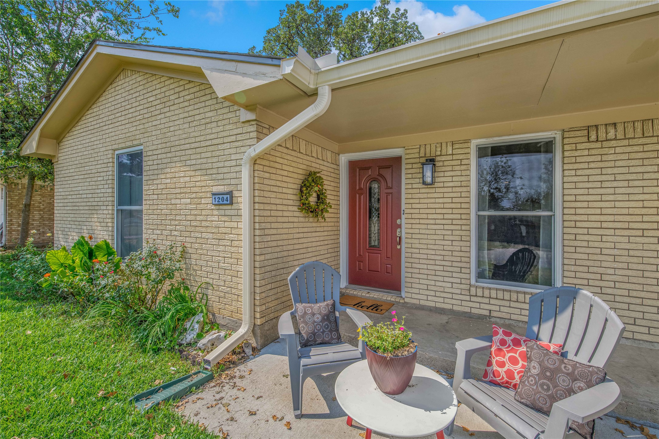 1204 Berkeley Street Property Photo 2