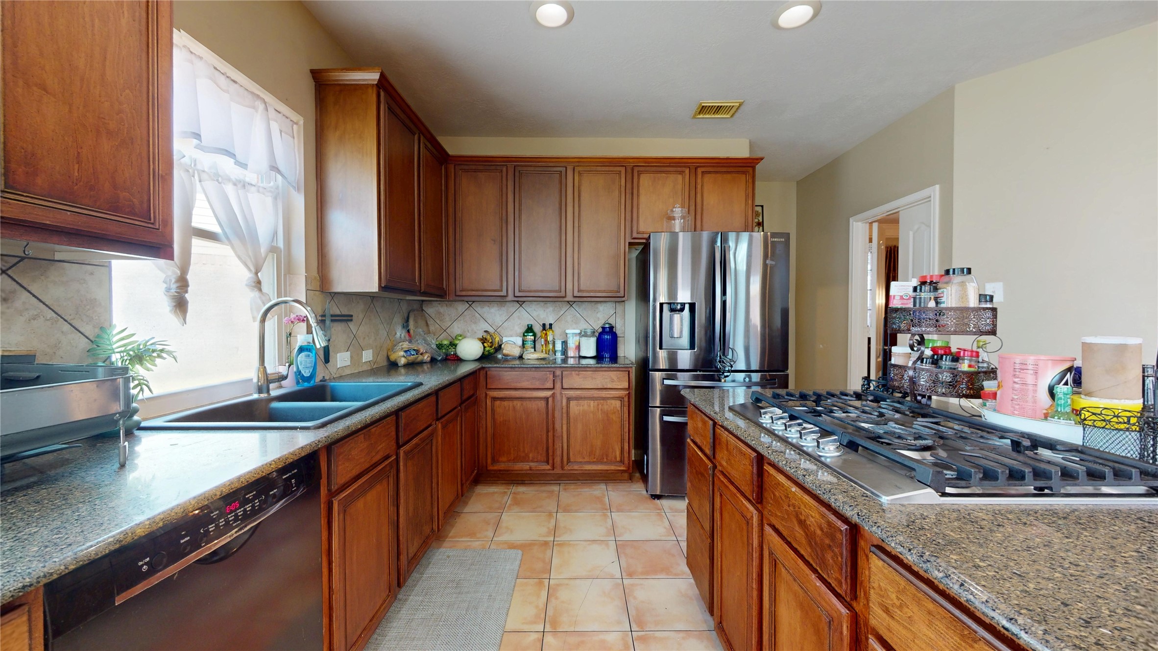 3310 Aspenbrook Ct Court Property Photo 17