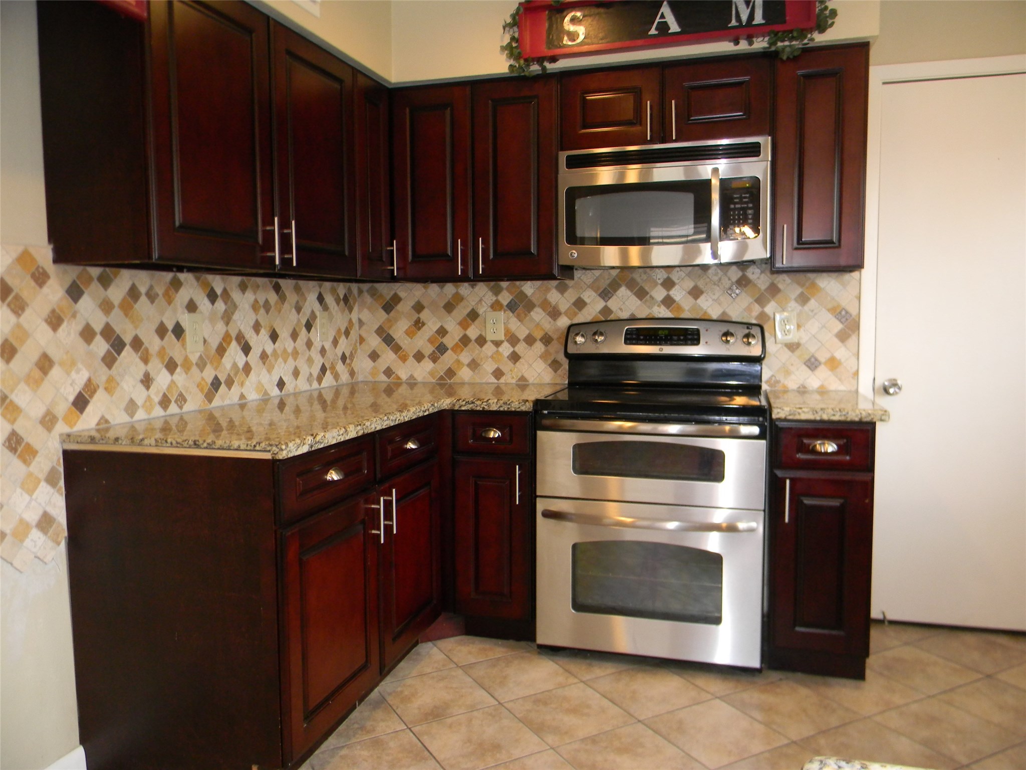 2754 Quarry Hill Road Property Photo 20