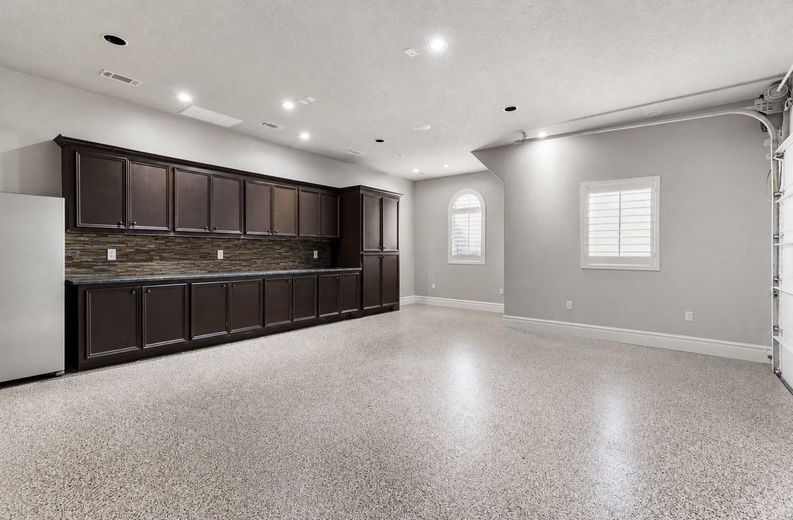 7930 Spring Village Drive Property Photo 13
