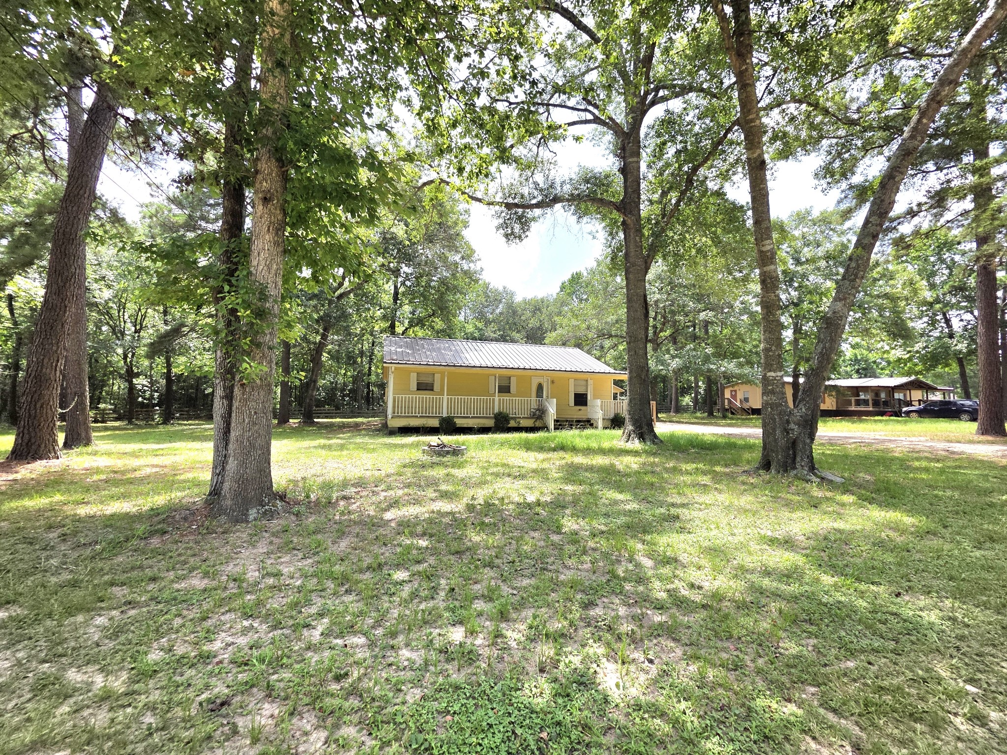 12105 Old County Road Property Photo 1