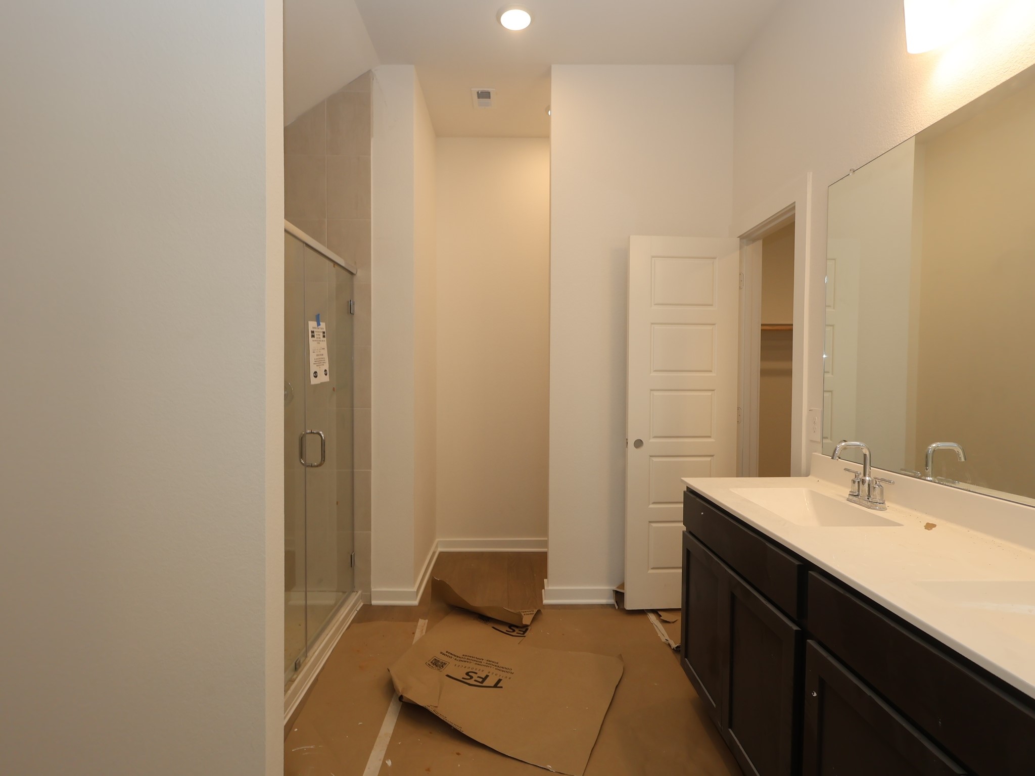 613 Falling Cave Drive Property Photo 5