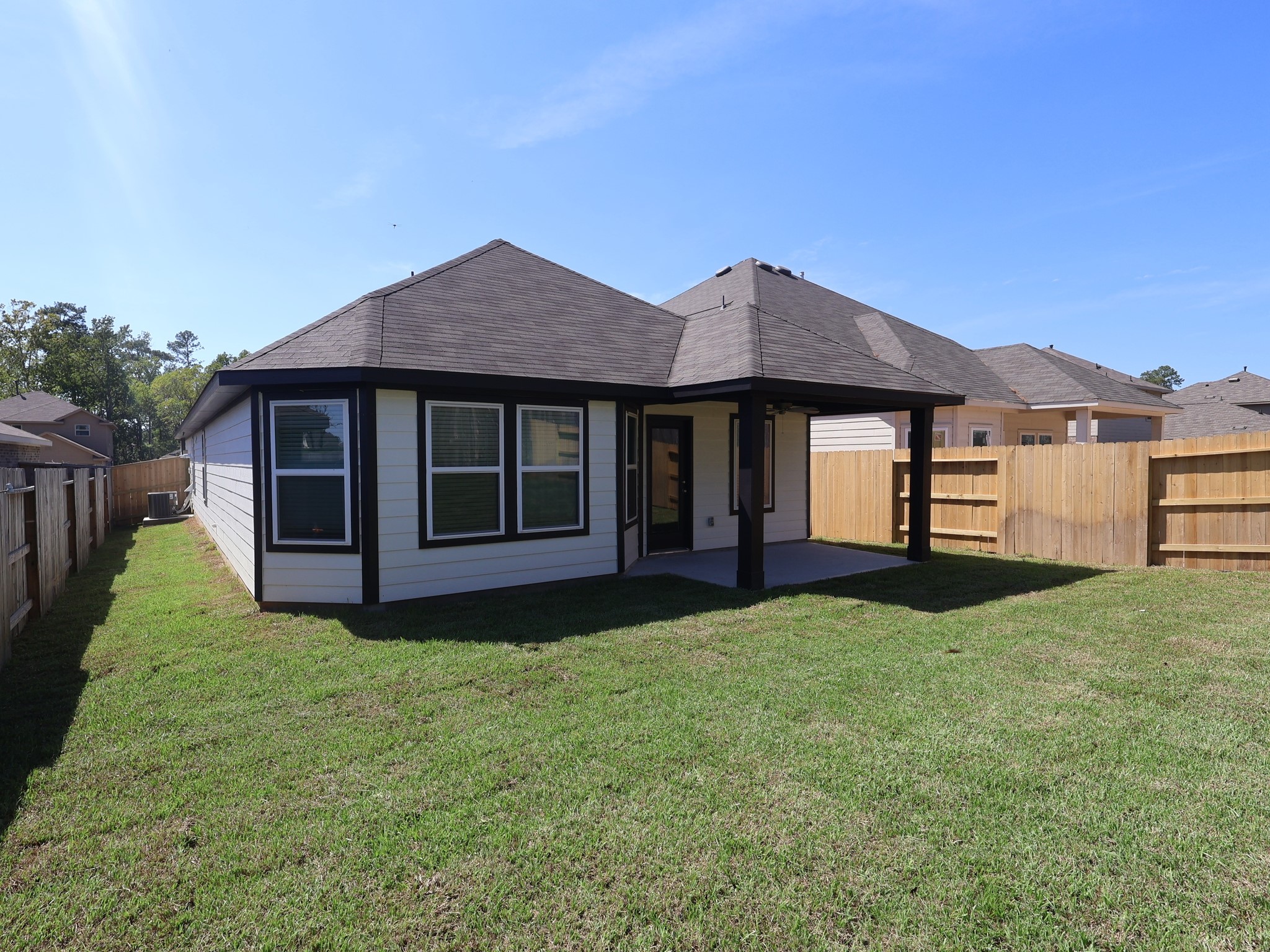613 Falling Cave Drive Property Photo 6