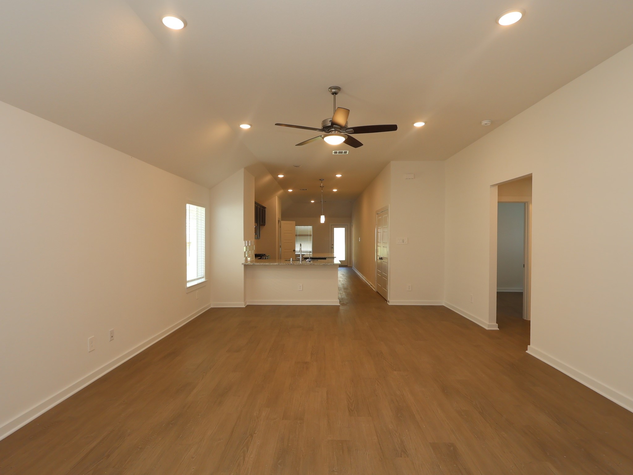 613 Falling Cave Drive Property Photo 10