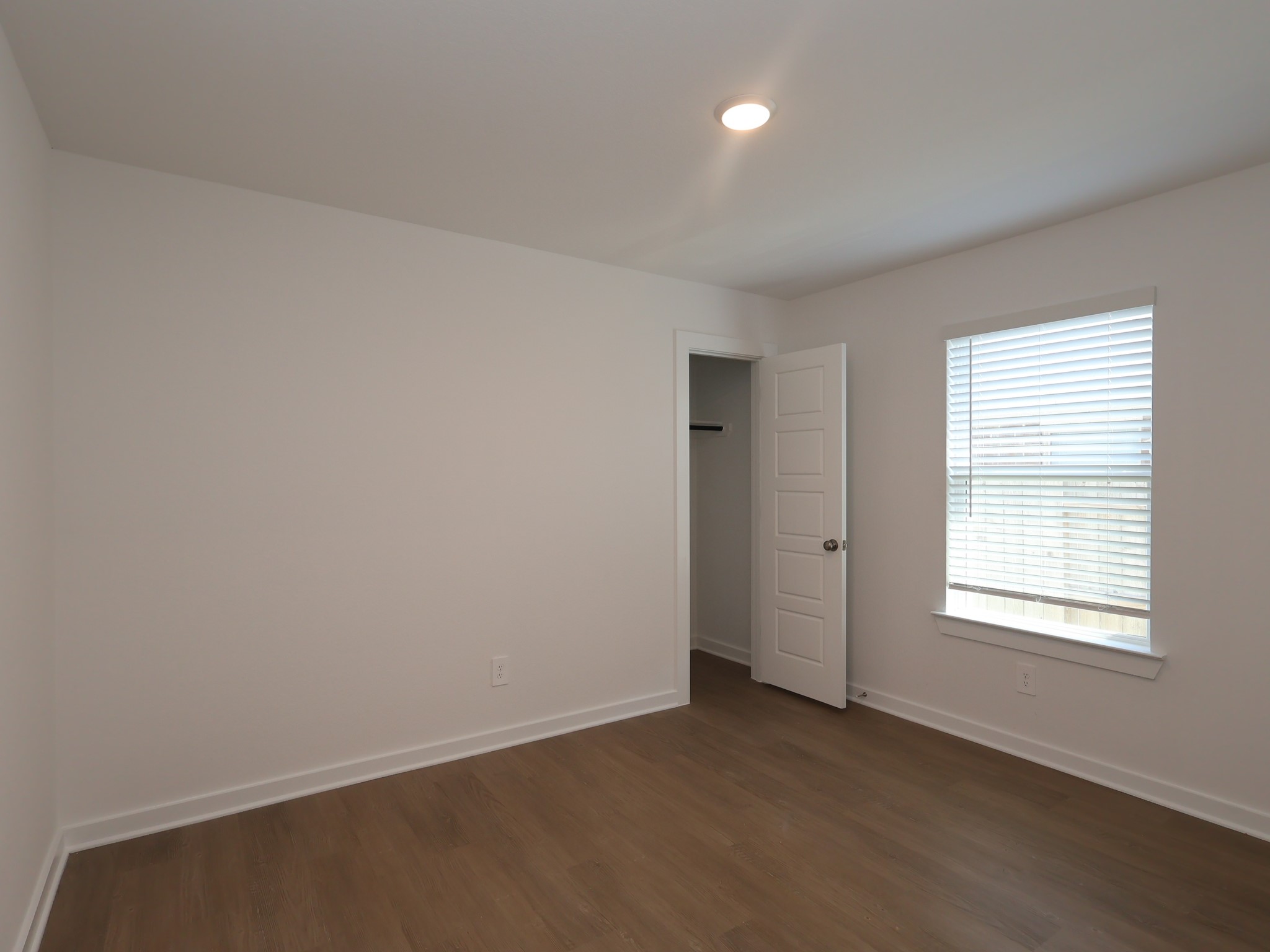 613 Falling Cave Drive Property Photo 19
