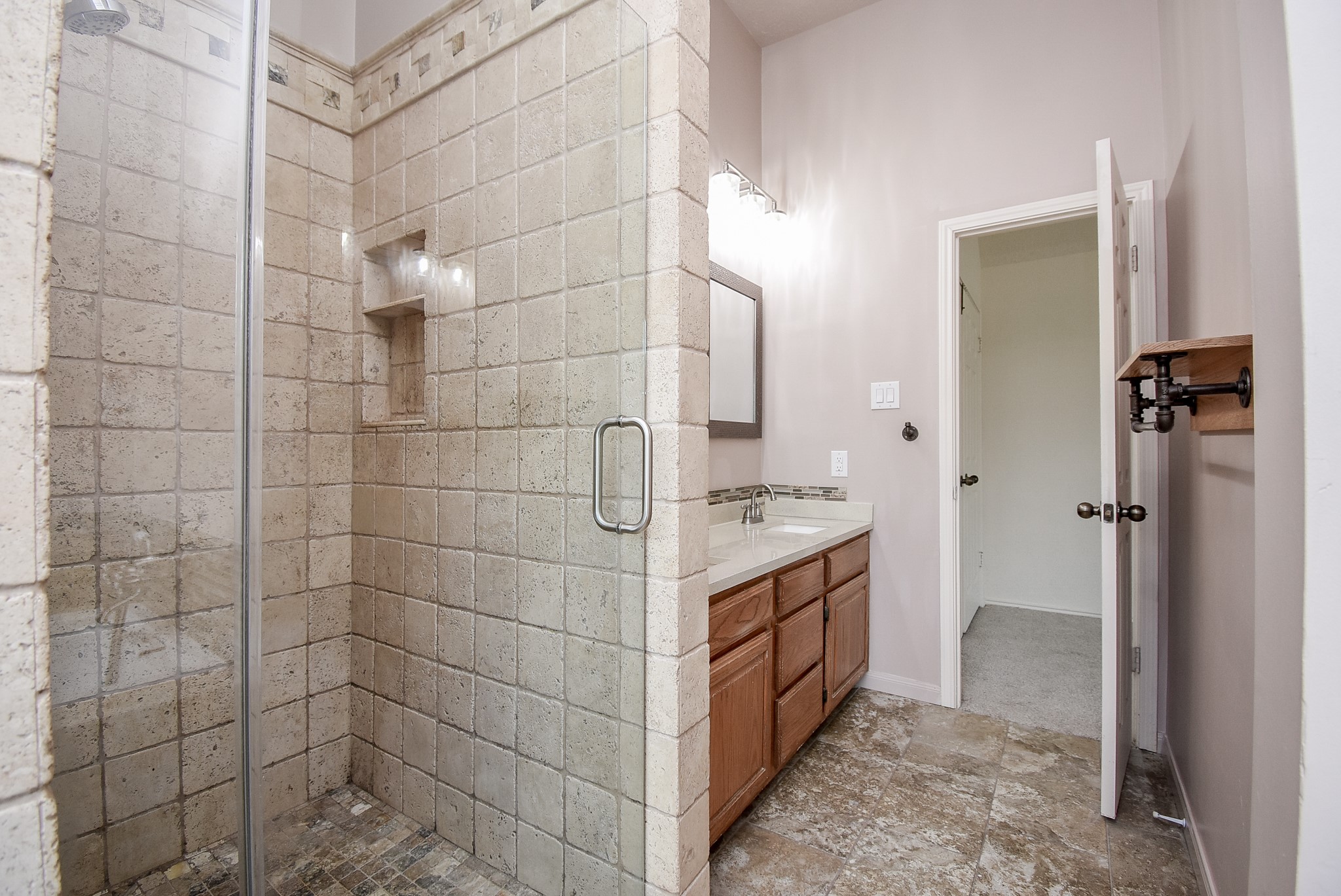1201 Wildwood Drive Property Photo 40