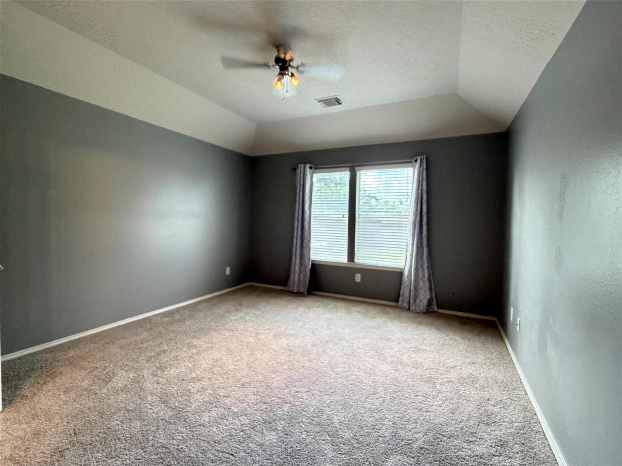 9510 Barr Spring Drive Property Photo 7