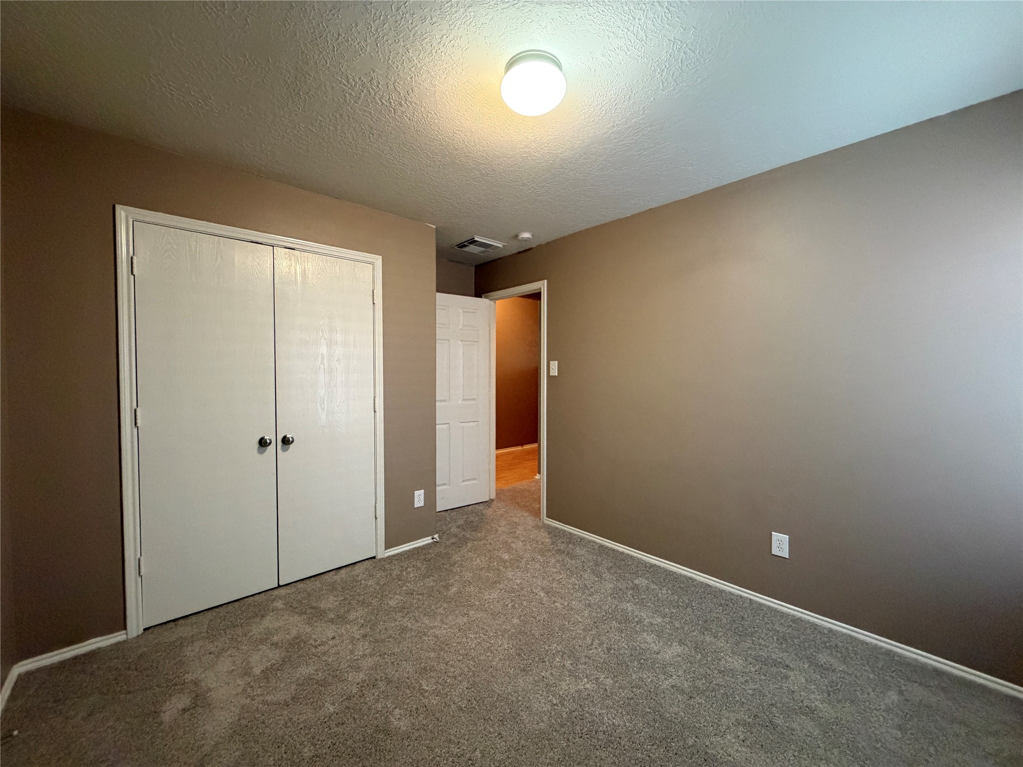 9510 Barr Spring Drive Property Photo 12