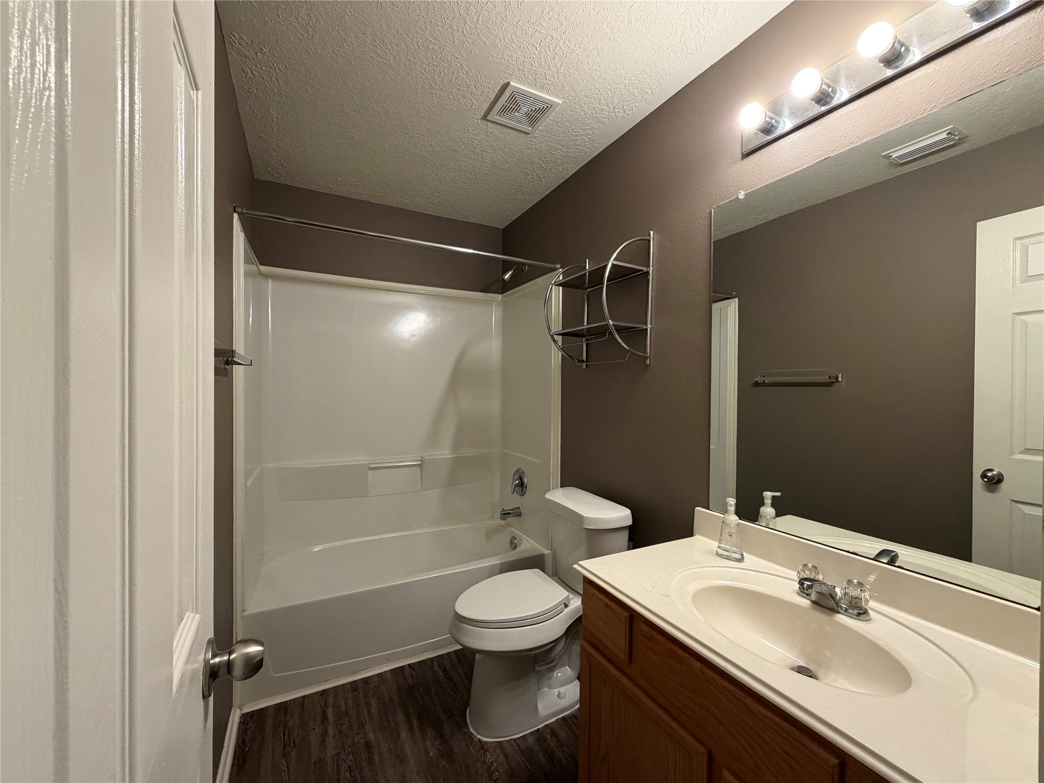 9510 Barr Spring Drive Property Photo 13