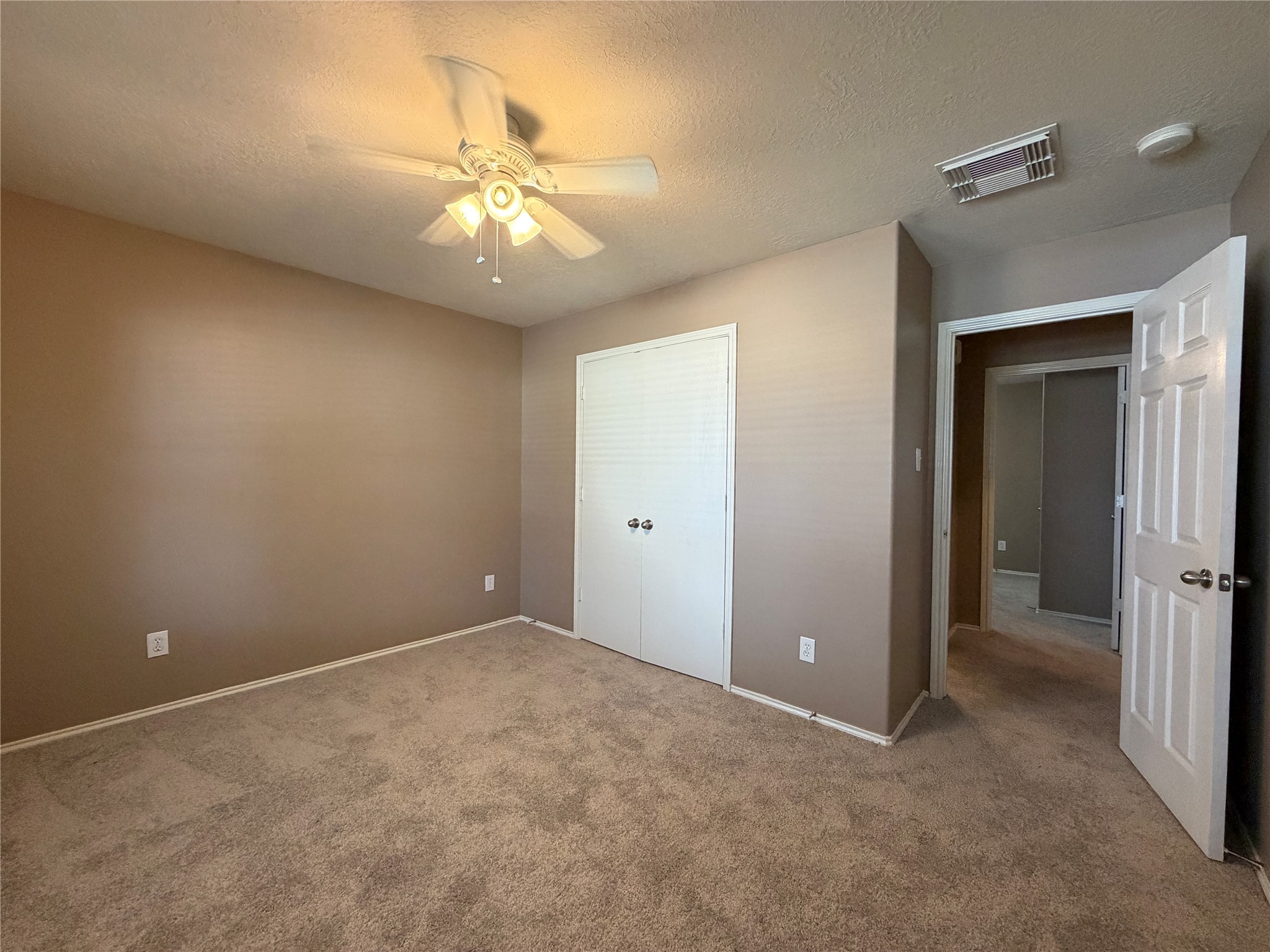 9510 Barr Spring Drive Property Photo 15