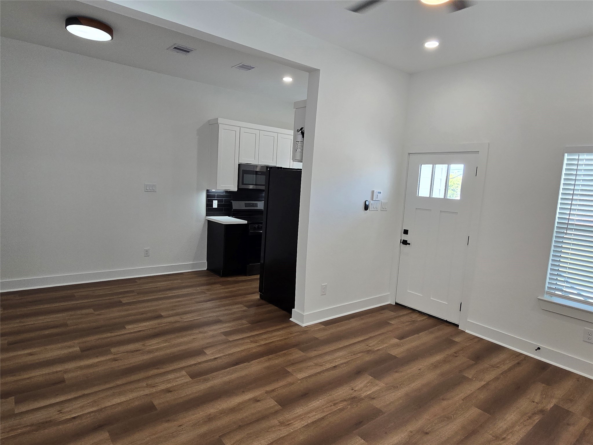 9808 Pelsey B Property Photo 2