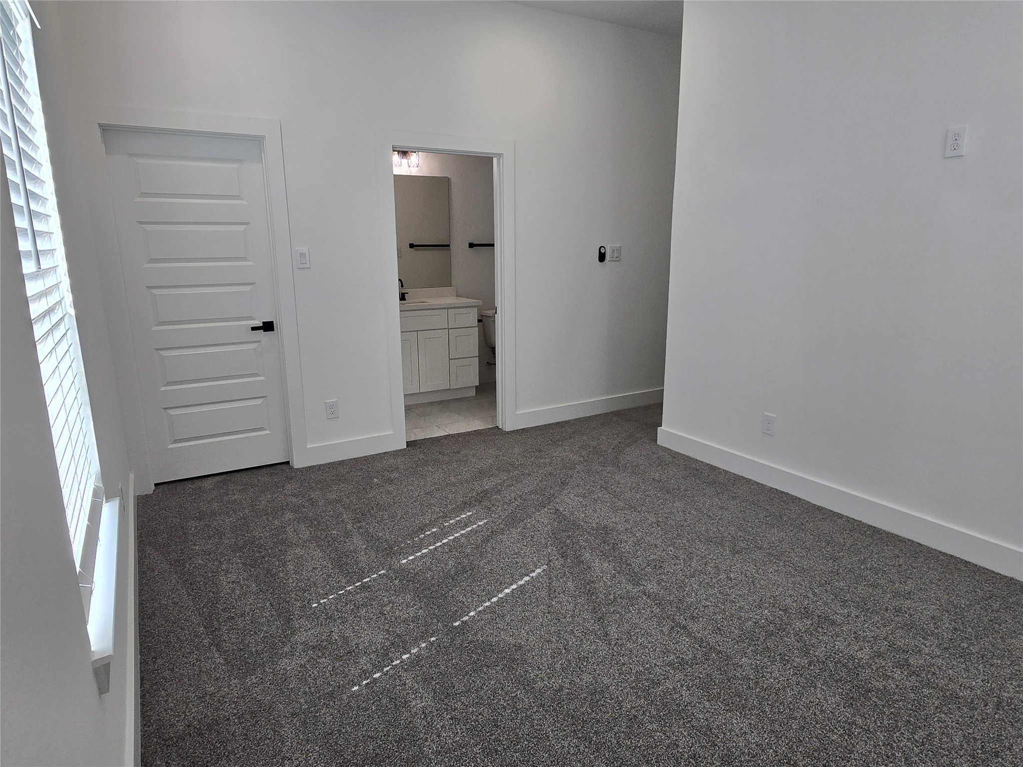 9808 Pelsey B Property Photo 13